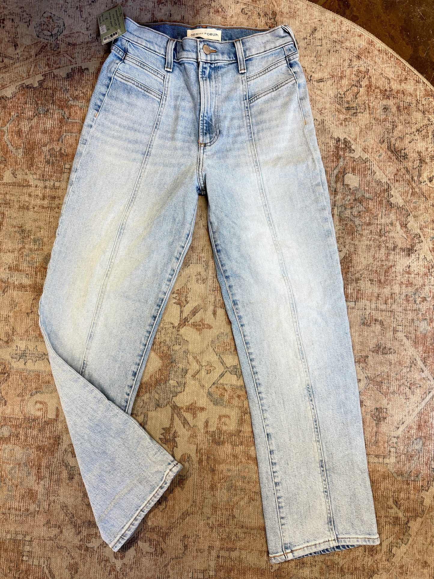 Denim Forum Retro Cheeky Straight HR Jeans (28x28)
