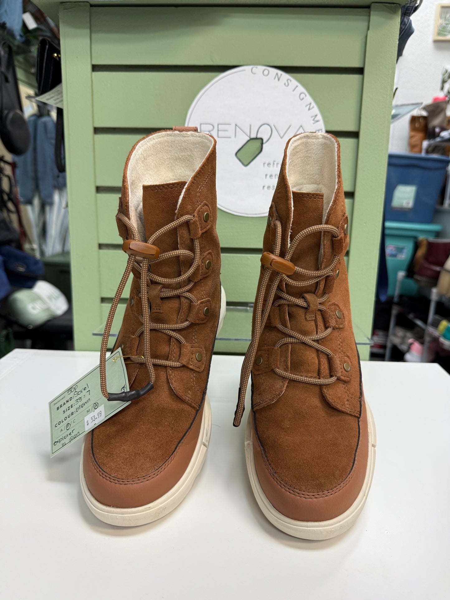 Sorel Joan Explorer II Boots ( Eur 38= Womens 7)