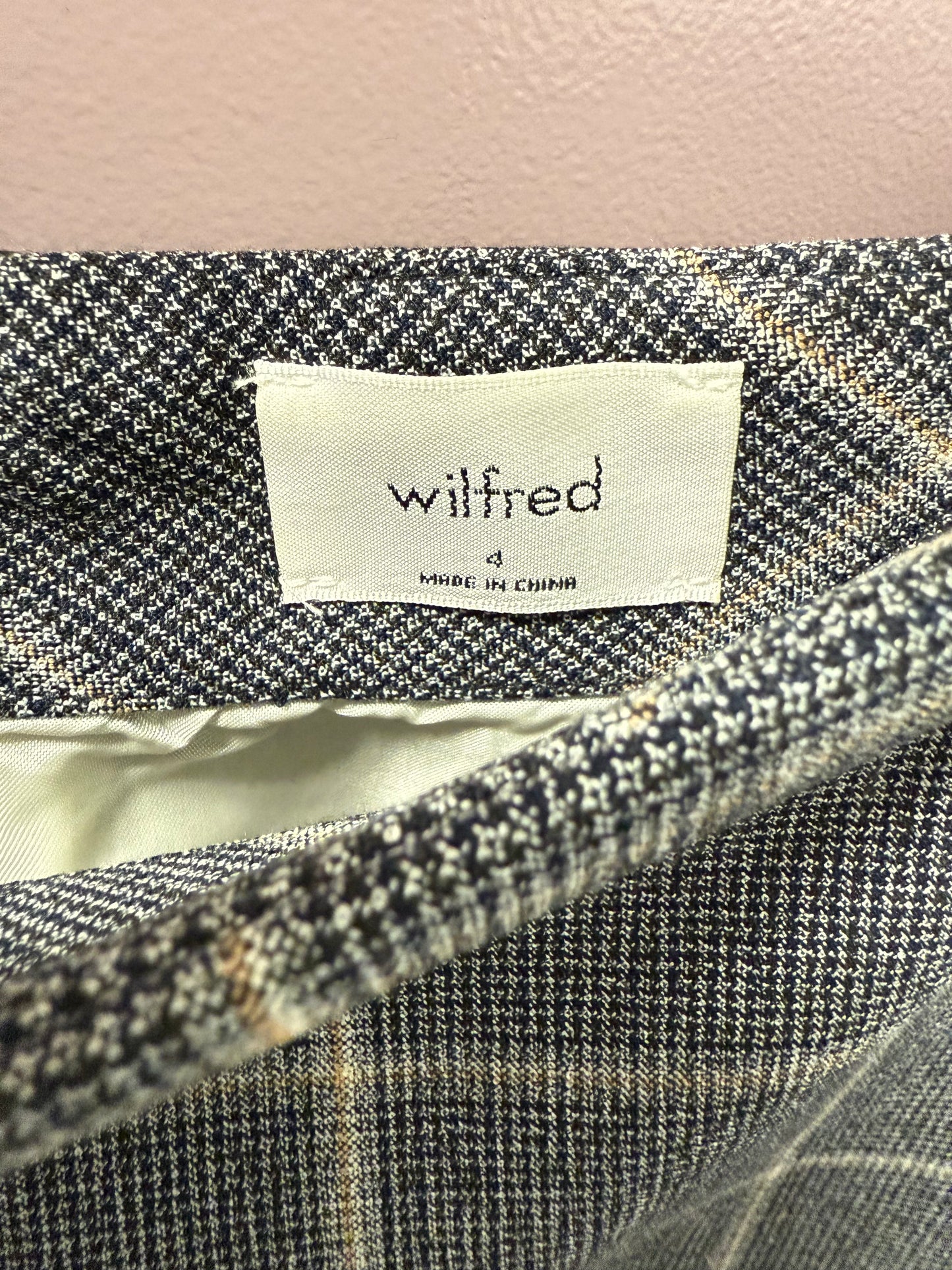 Aritzia Wilfred Classic Mini Skirt (4)