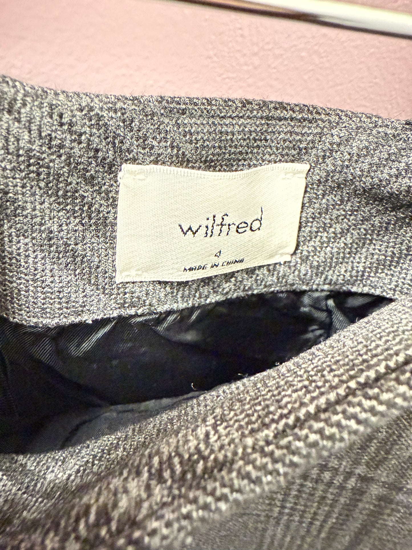 Aritzia Wilfred Classic Mini Skirt (4)
