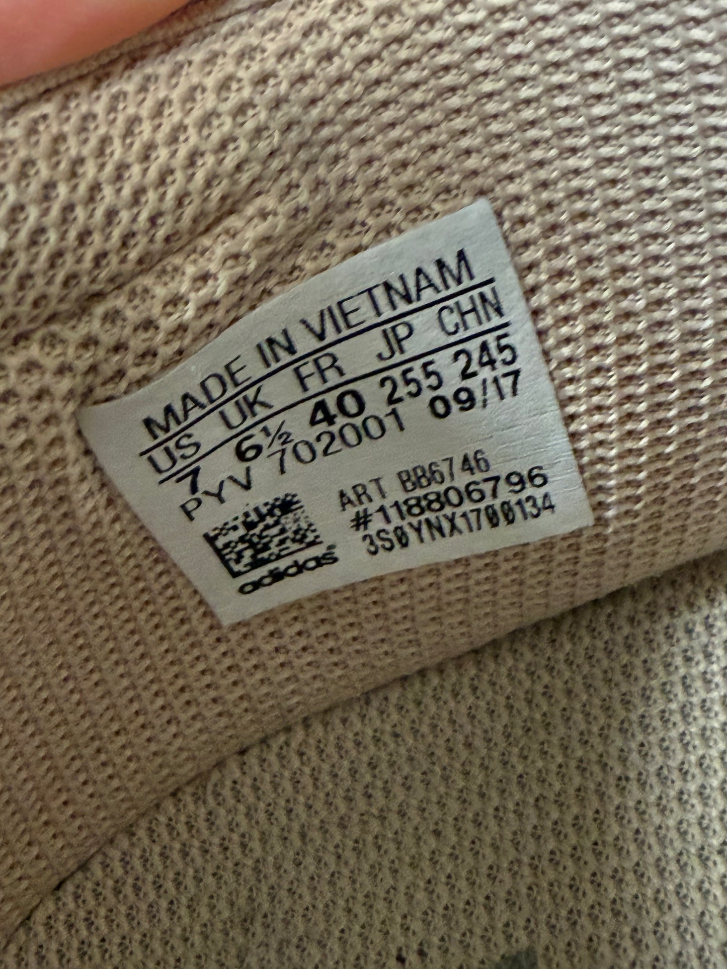 Adidas Slip On Runners (Womens 7)