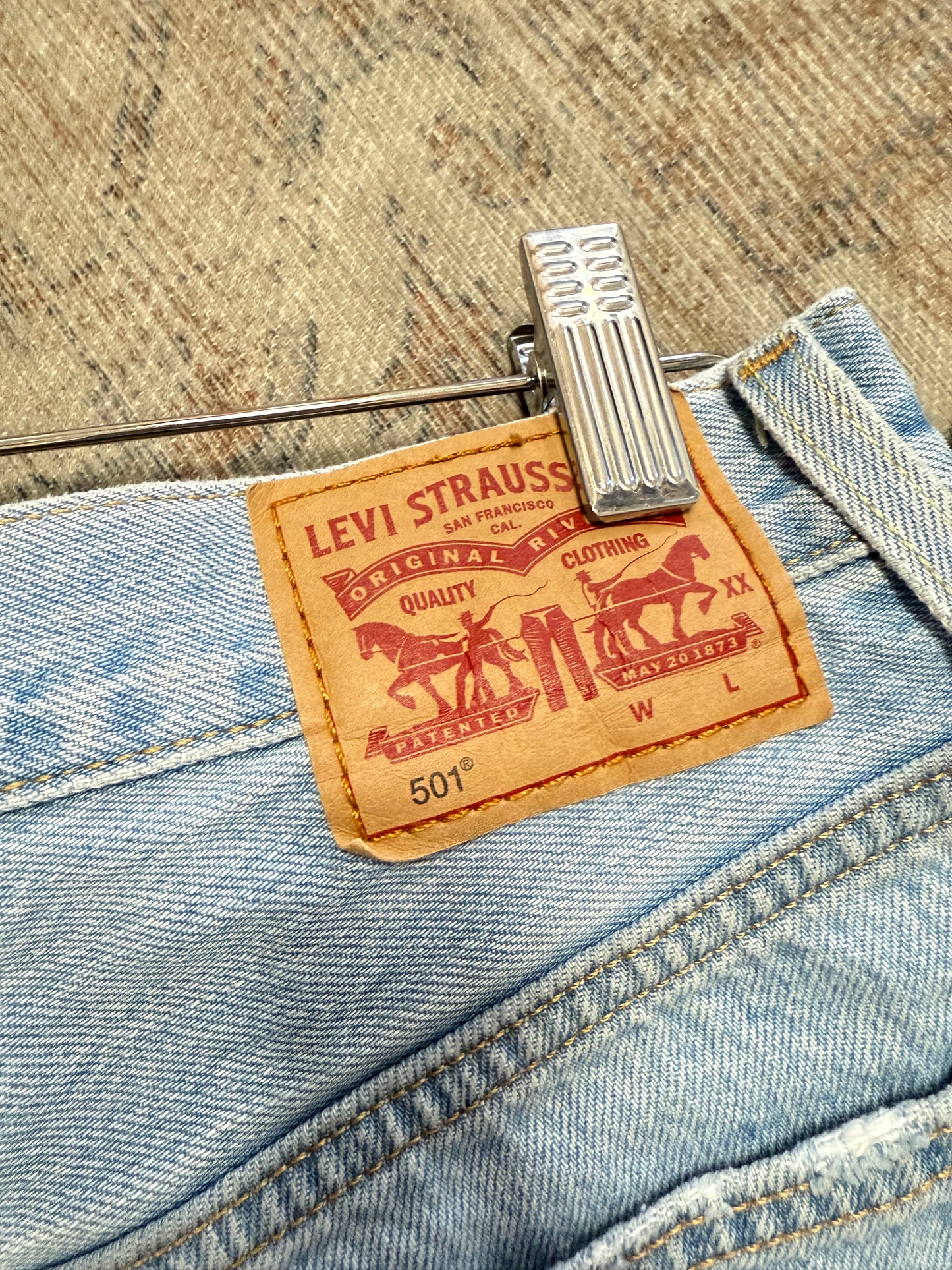 Levi’s 501 Shorts (26)
