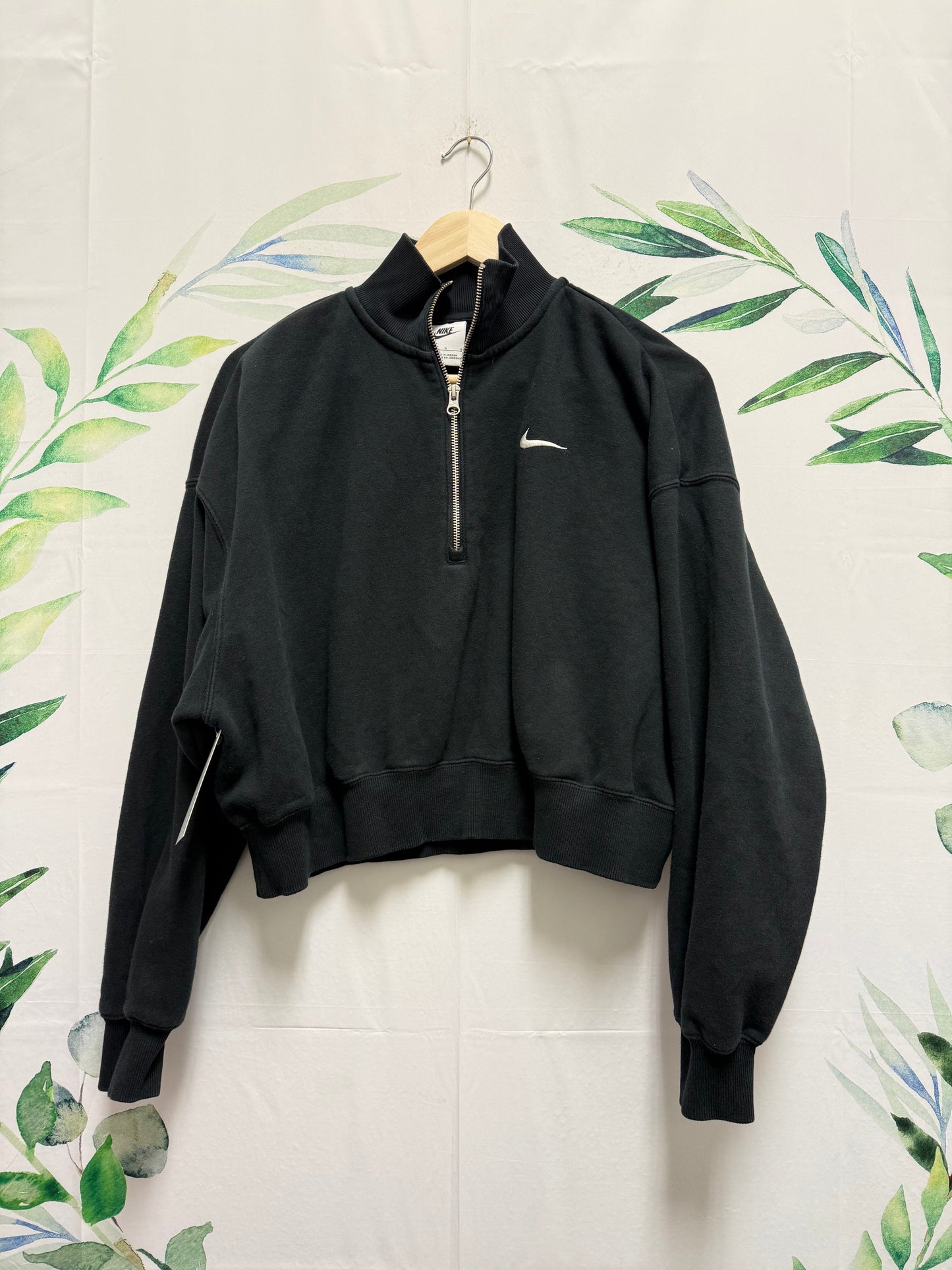 Nike Cropped Half Zip (L)
