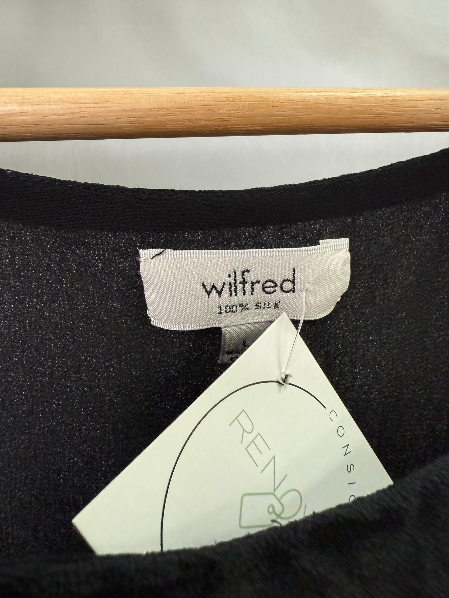 Aritzia Wilfred 100% Silk Tank (L)