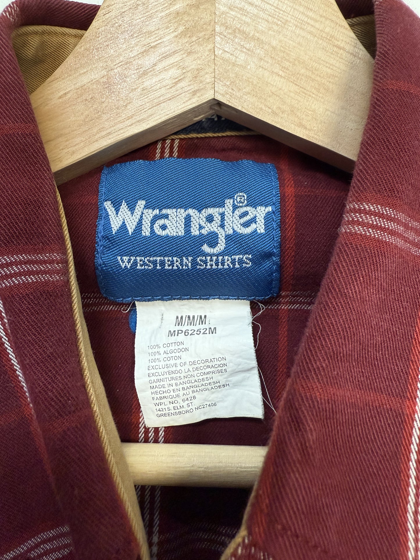 Wrangler Flannel Button Up (M)