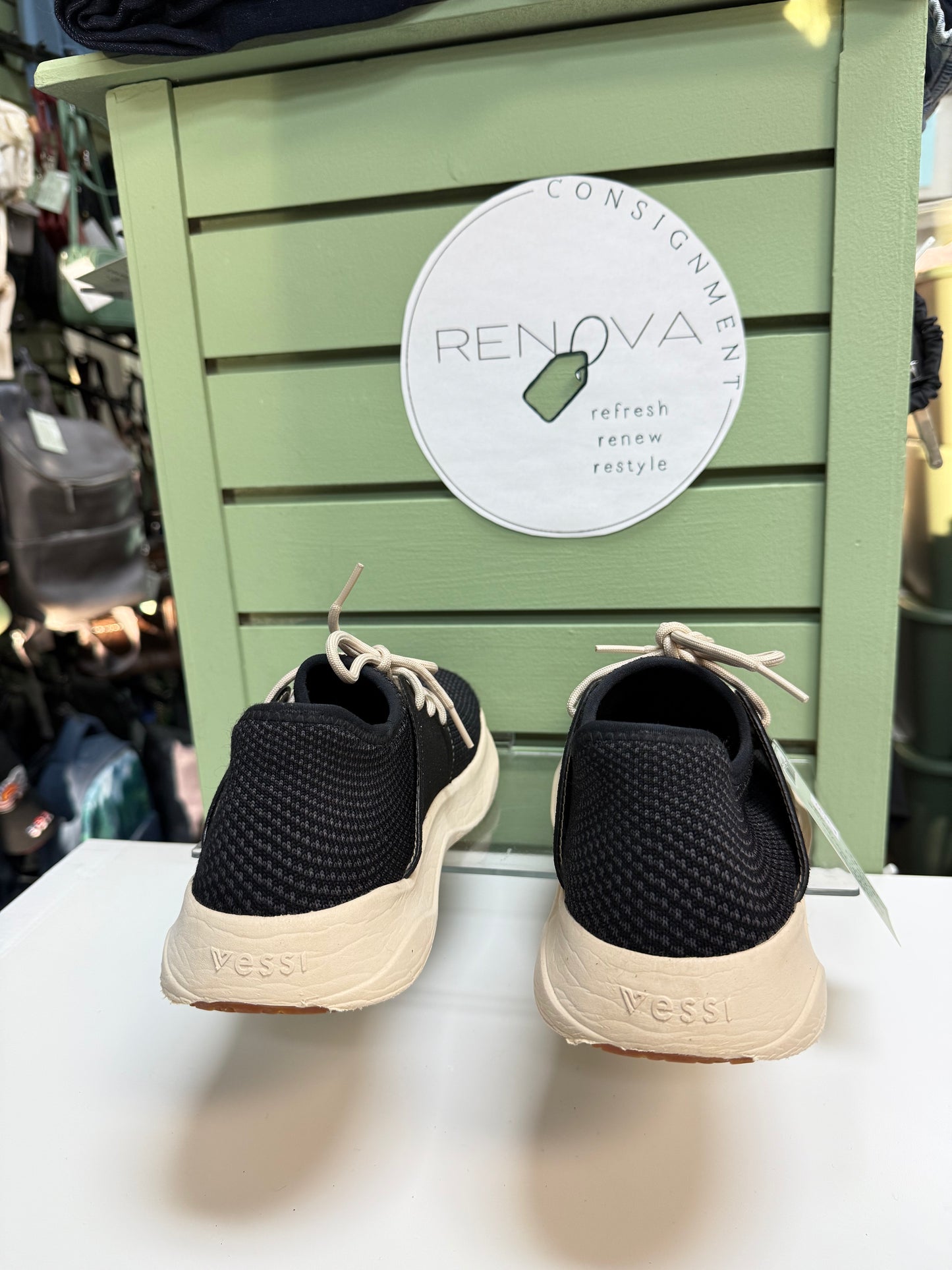 Vessi Everyday Runners (Womens 9)