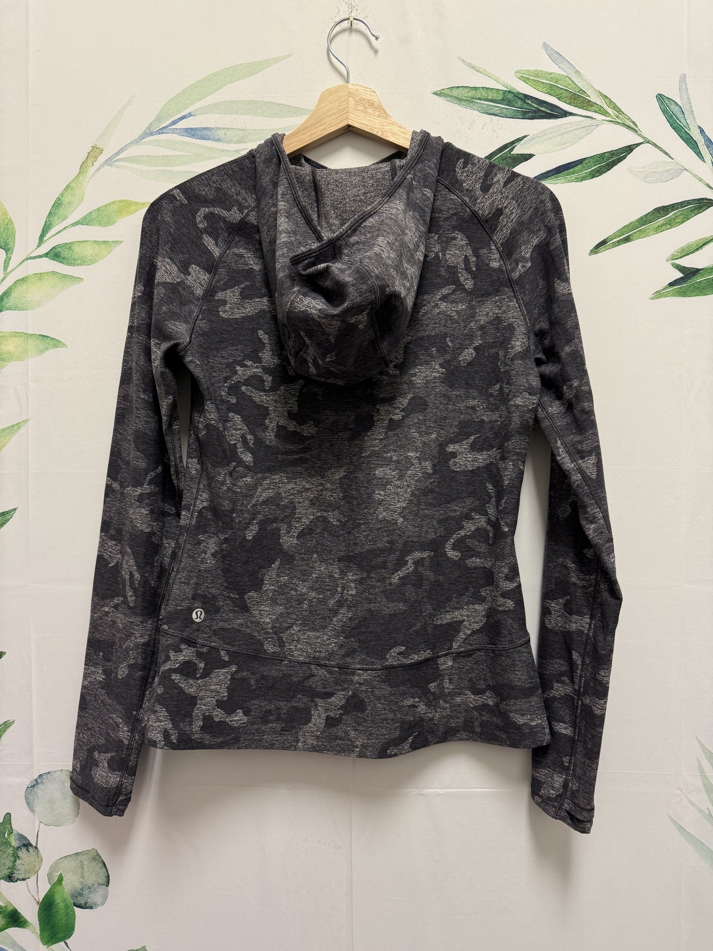 CLEARANCE Lululemon On Repeat Hoodie (6)
