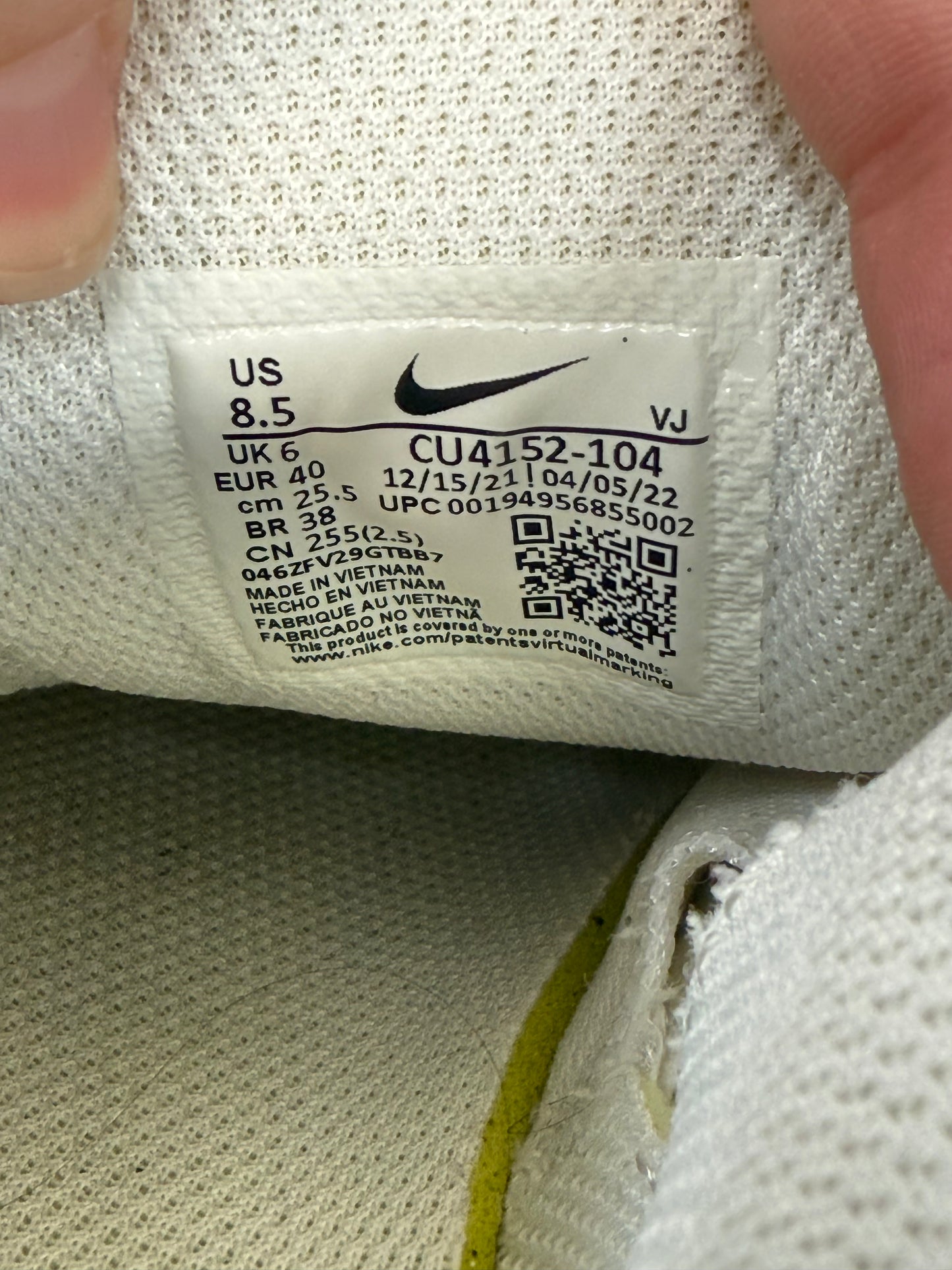 Nike Air Max Runners (Womens 8.5)