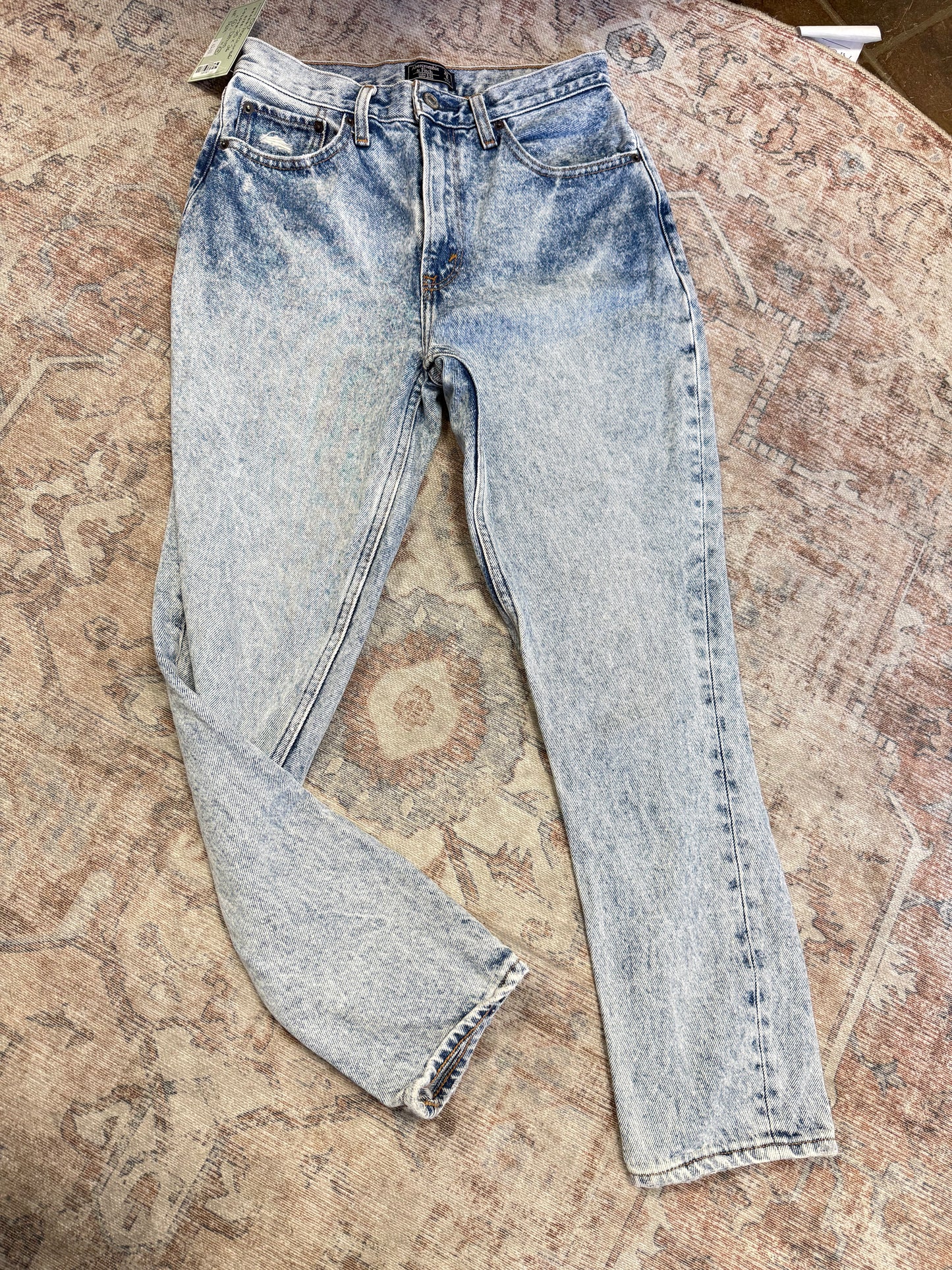 Abercrombie Mom HR Jeans (25x26)