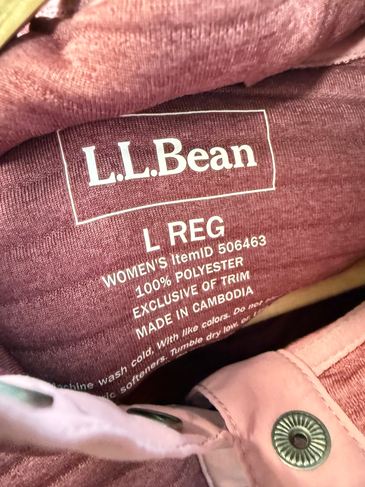 LL Bean Airlight Knit Pullover (L)
