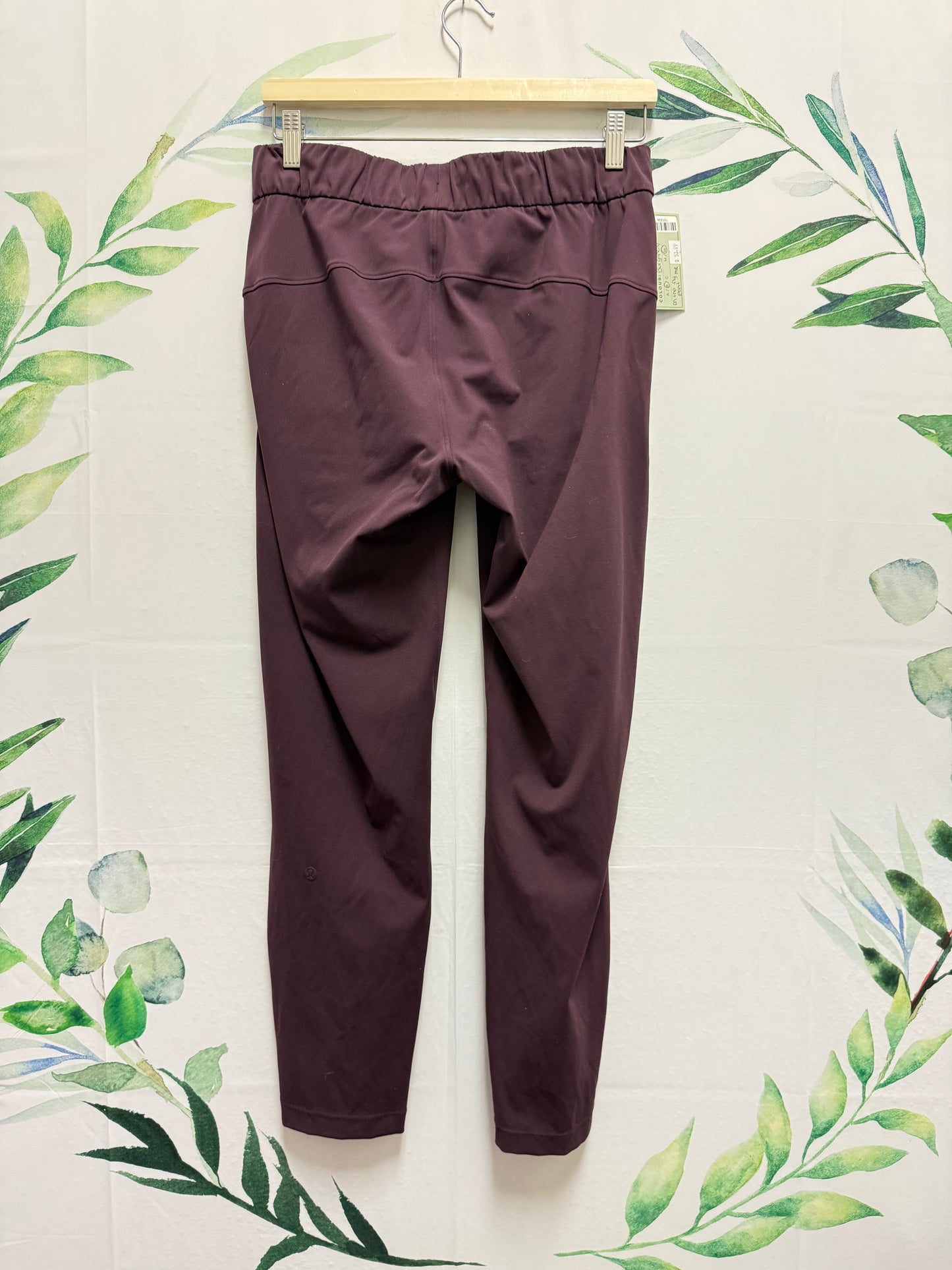 Lululemon On The Fly MR Pant 28” (6)