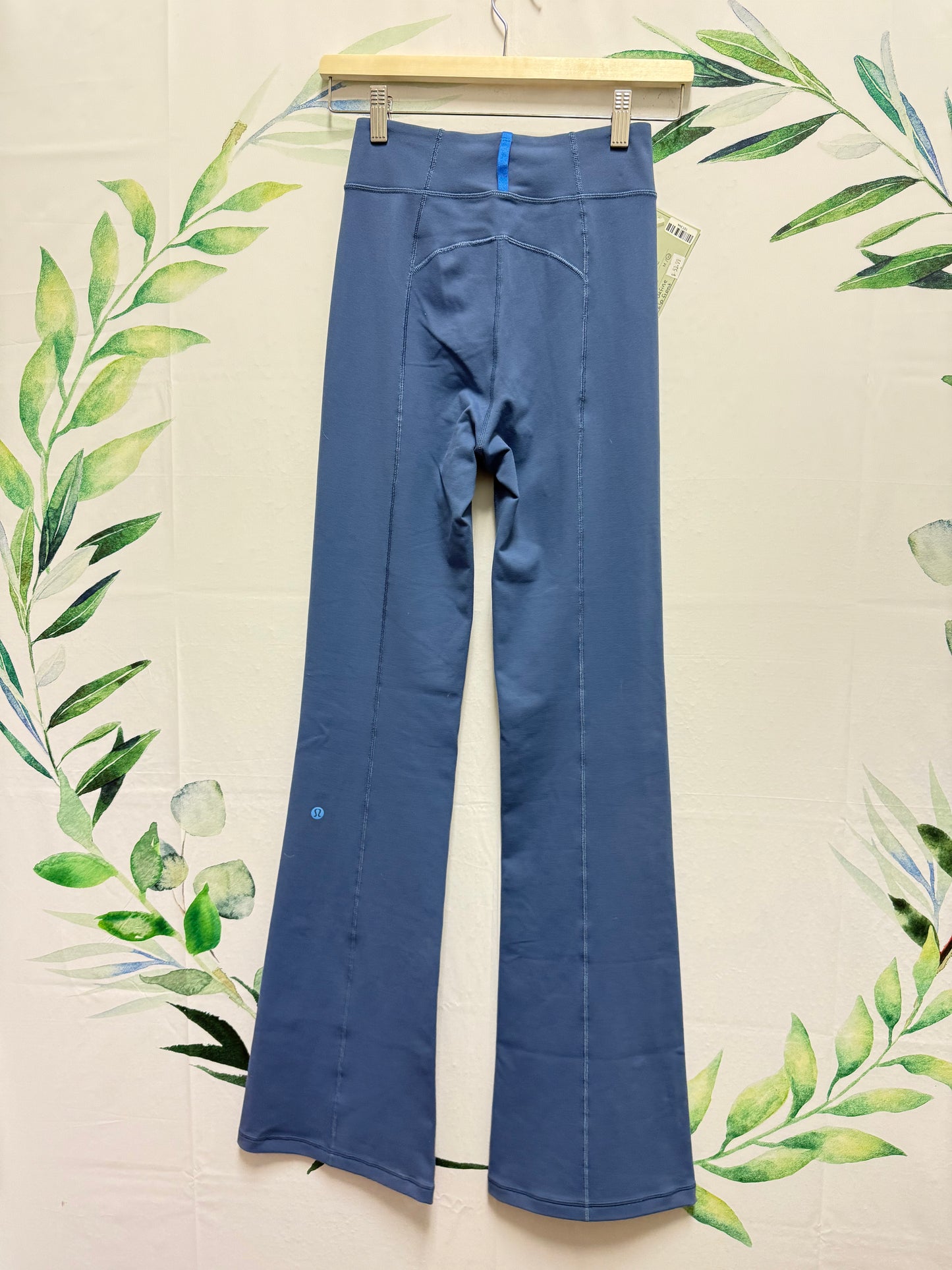 Lululemon Define Zip Front Flare HR Pant 32” (4)