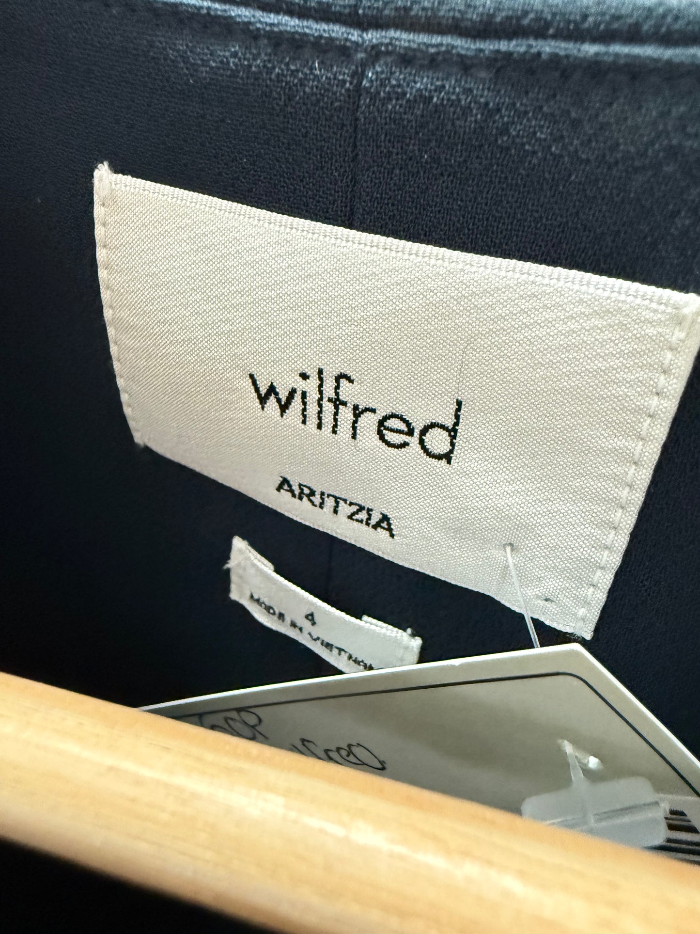 Aritzia Wilfred Regal Vest (4)