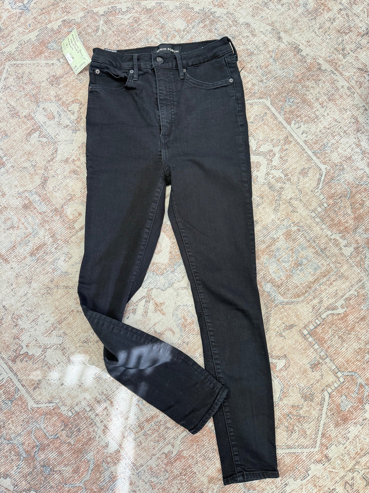 Denim Forum Lola Skinny HR Jeans (27x28) (25x29)