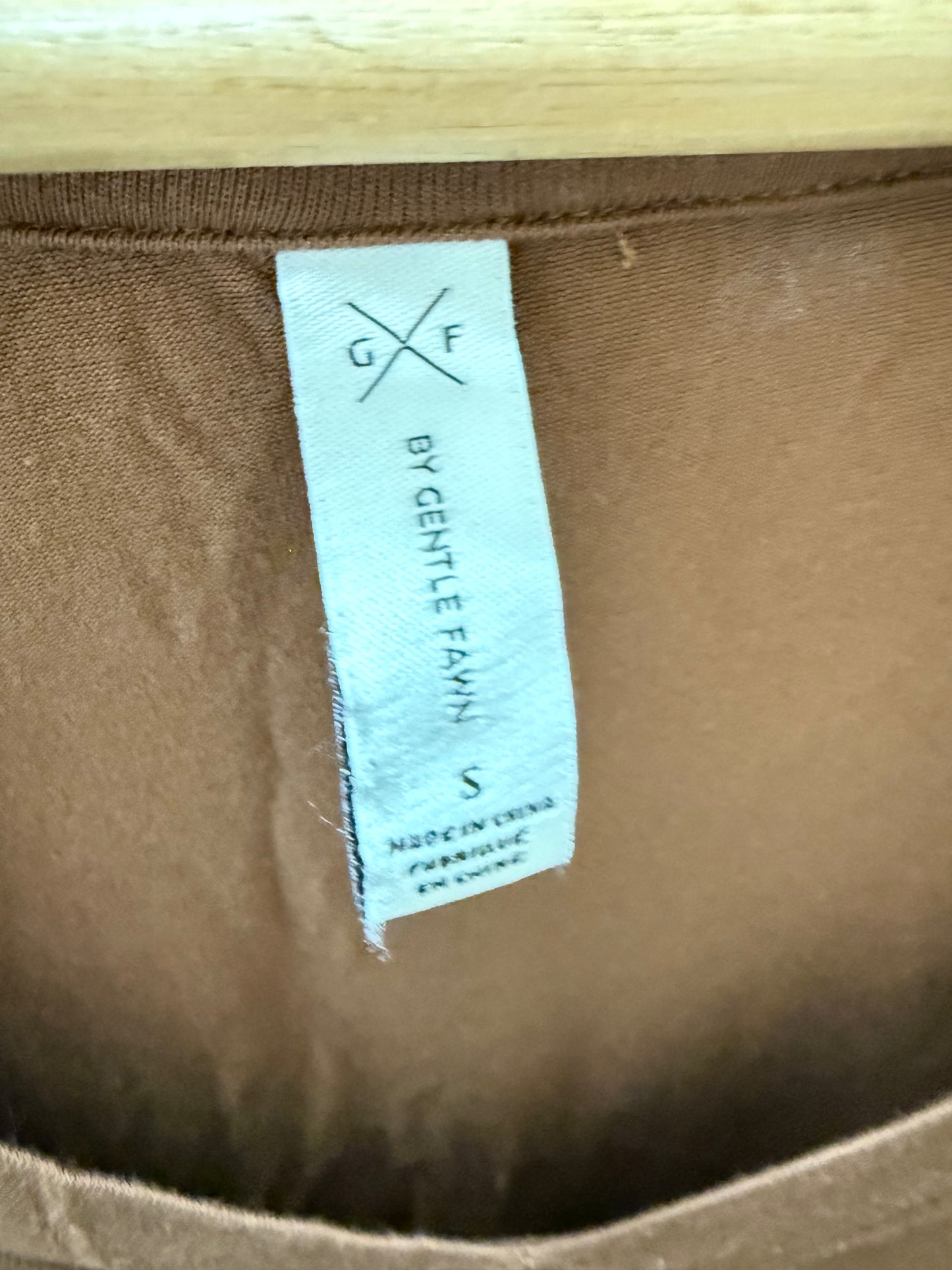 Gentle Fawn Jamie V Neck Tee (S)