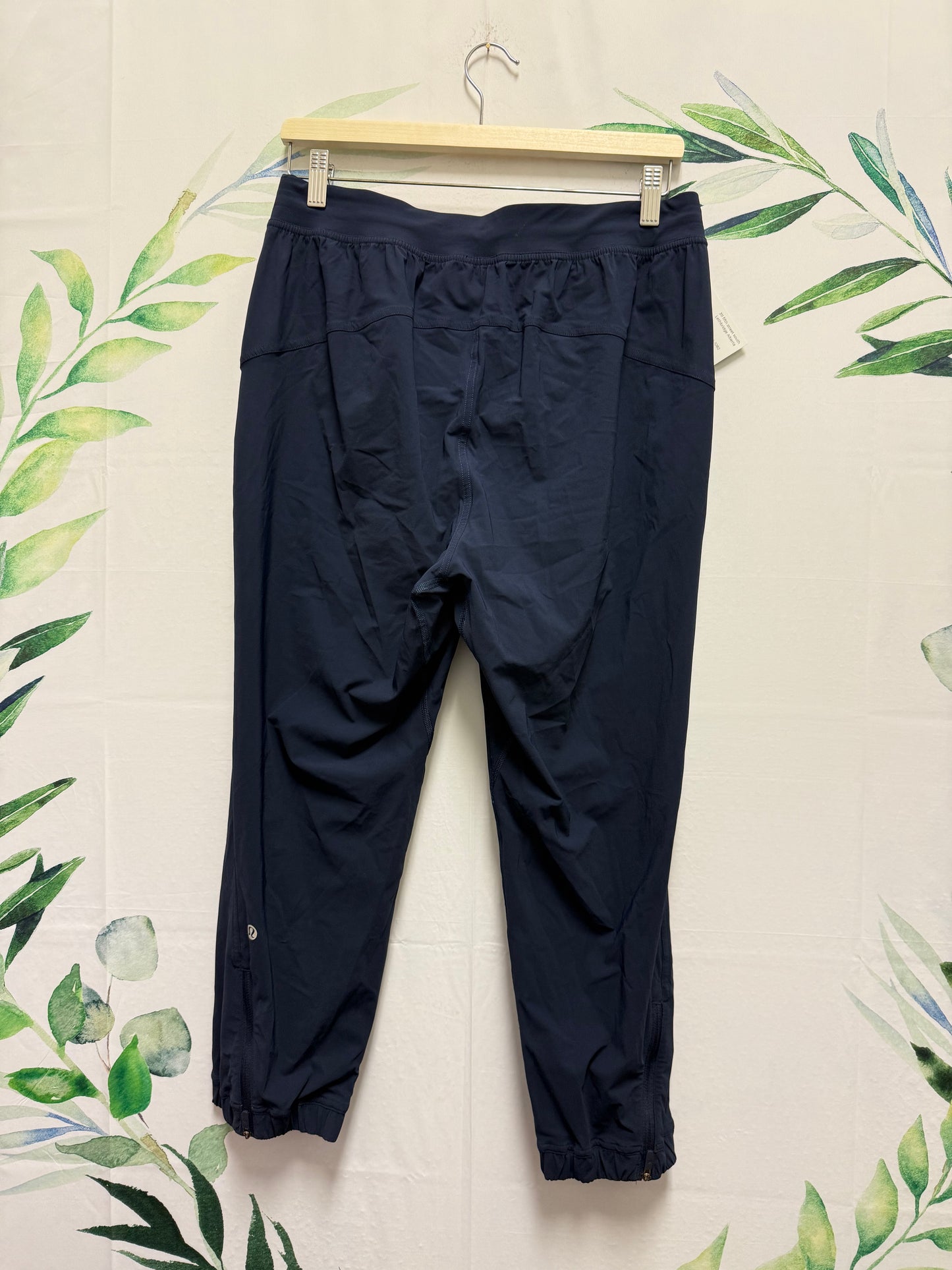 Lululemon Adapted State HR Crop Jogger 24” (8)