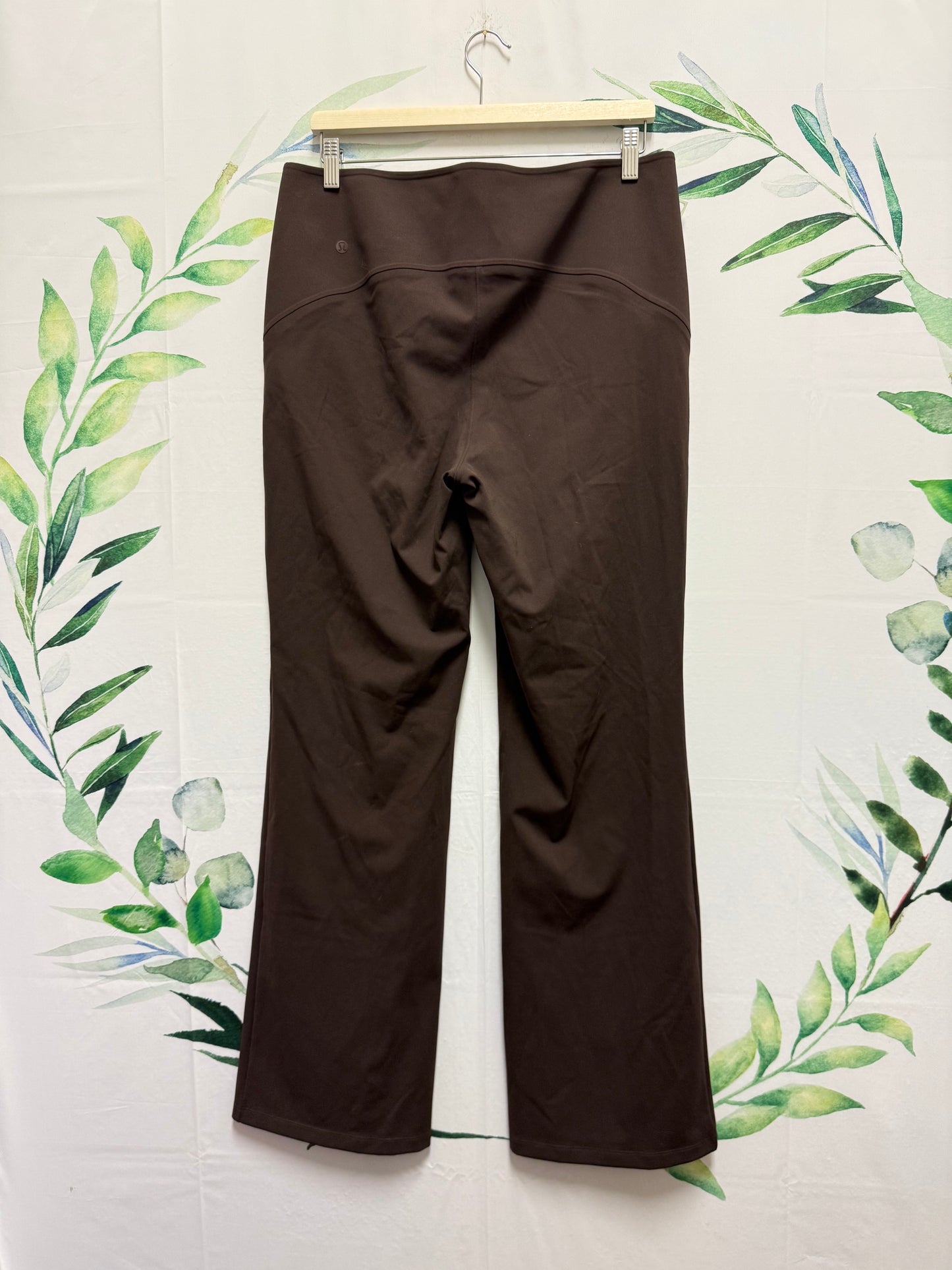 Lululemon Smooth Fit Pull On HR Pant 32” (14)
