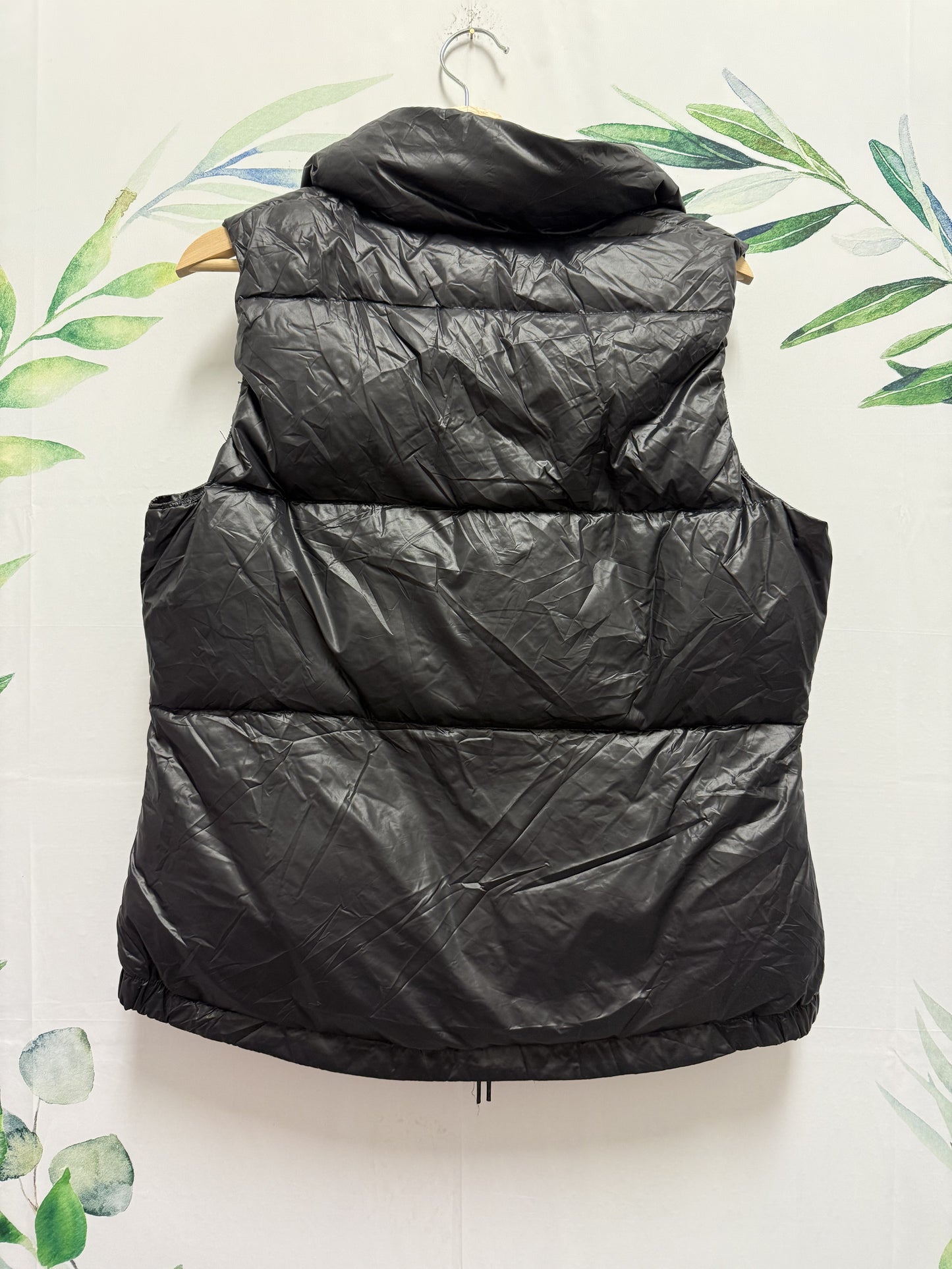 Aritzia Community Puff Vest (L)