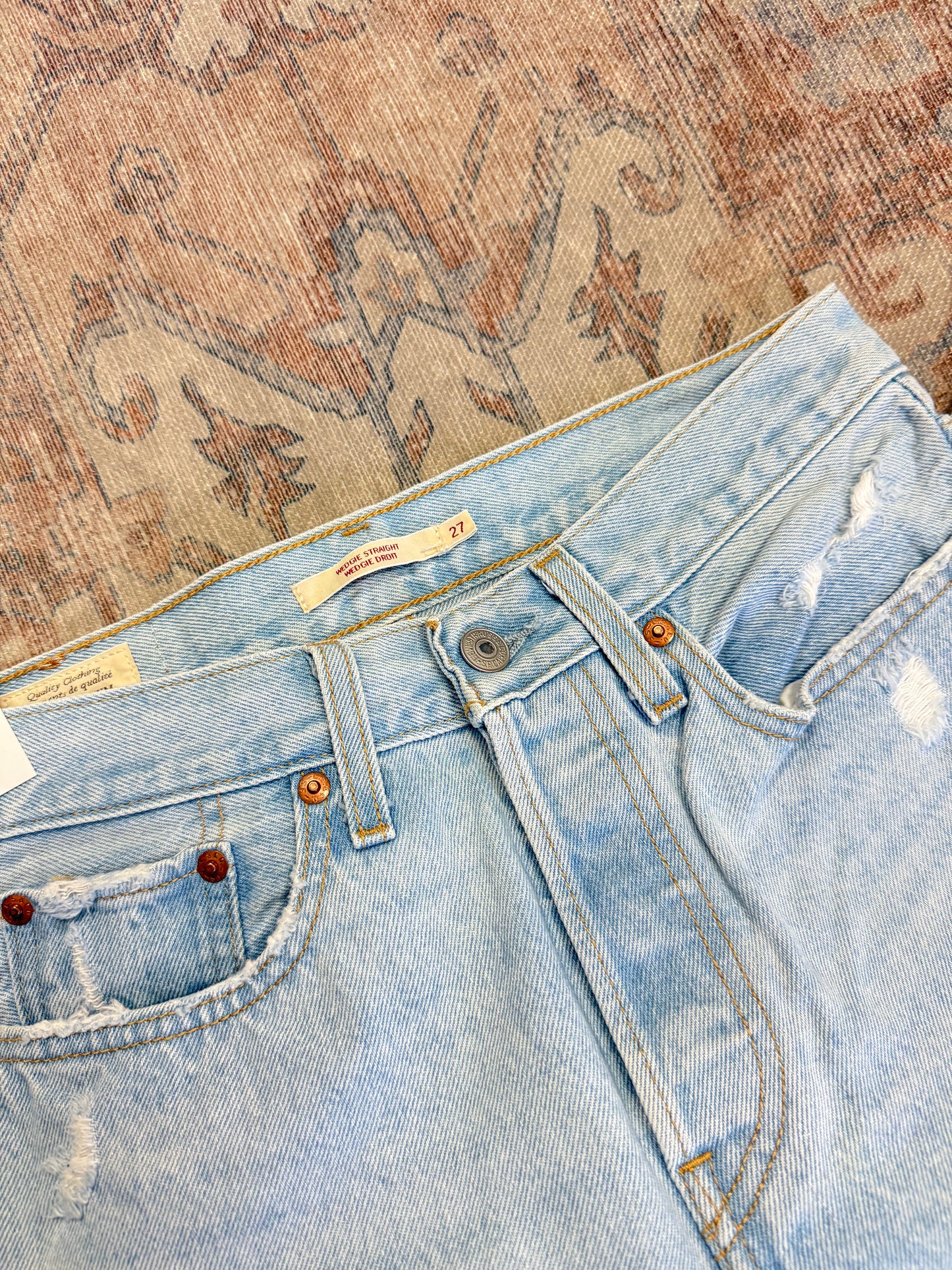 Levi Wedgie Straight HR Jeans (27x28)