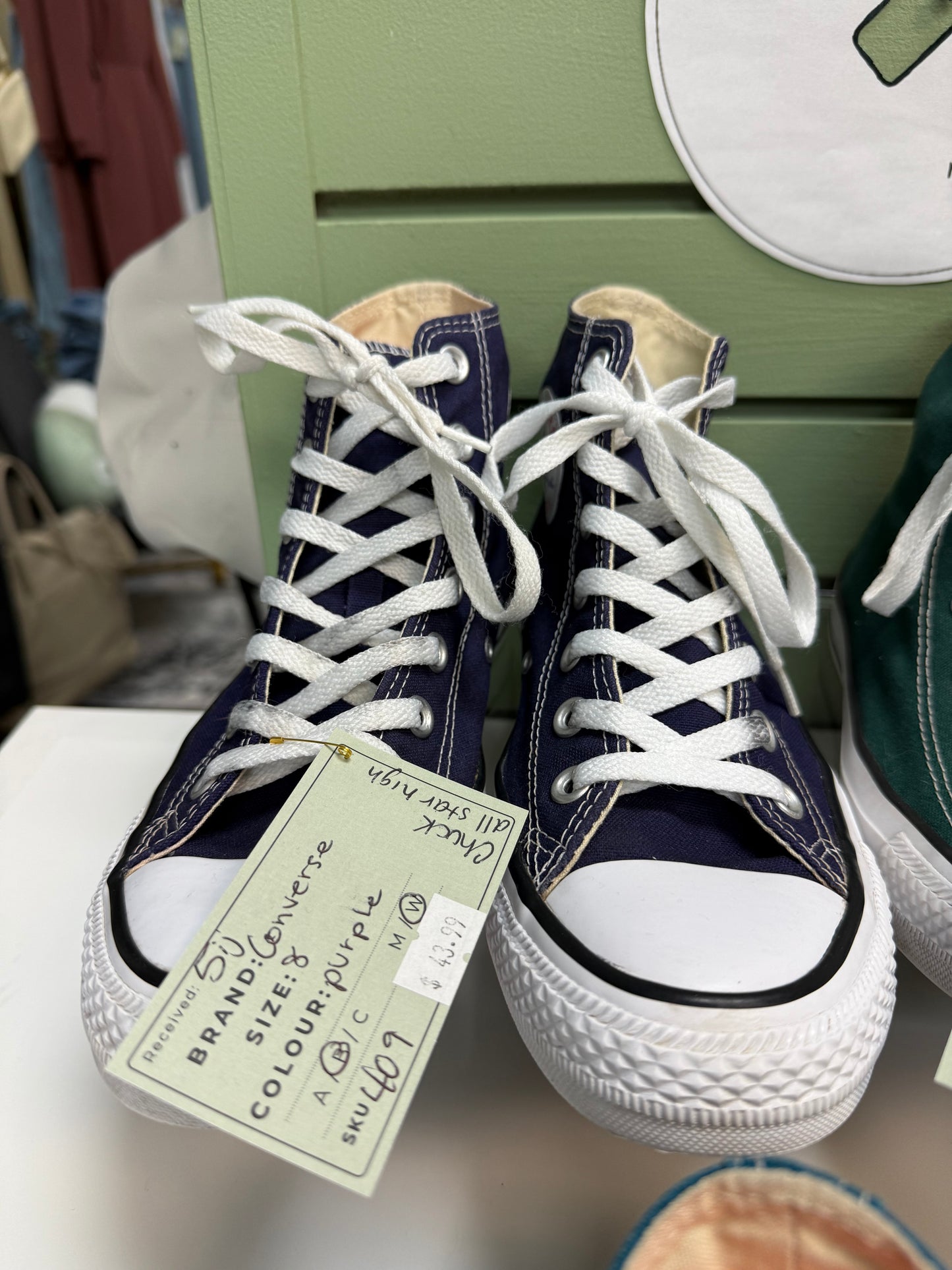 Converse All Star High Top Sneakers (Womens 8)