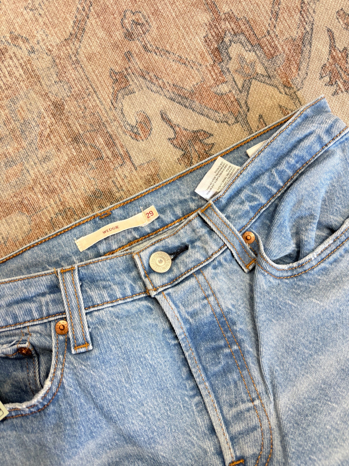 Levi Wedgie HR Jeans (29x28)