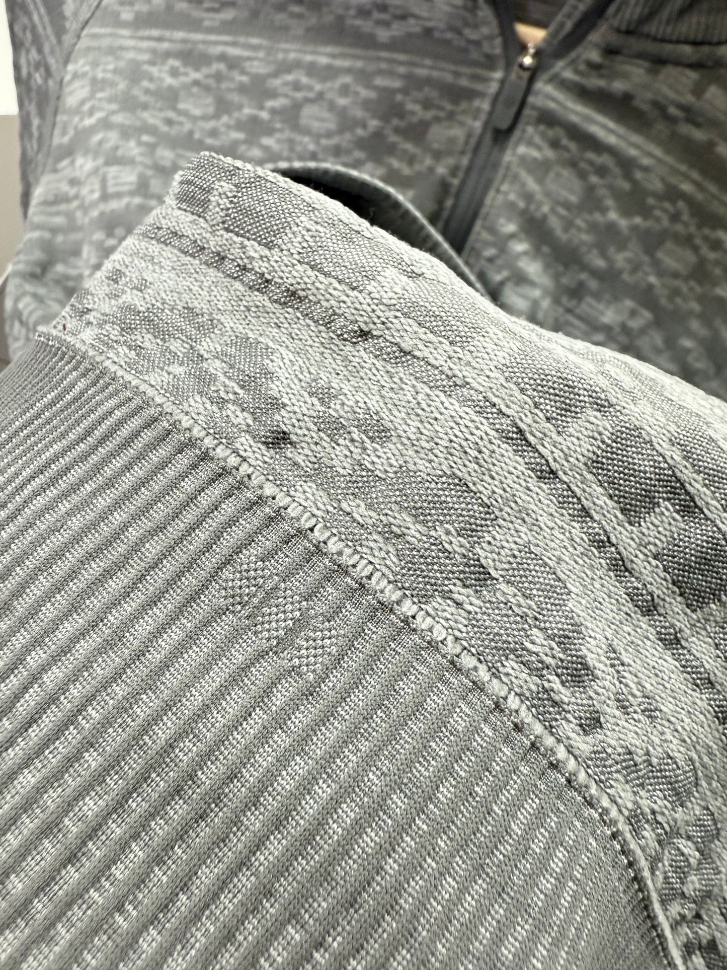 Lululemon Rest Less Half Zip Longsleeve (6)