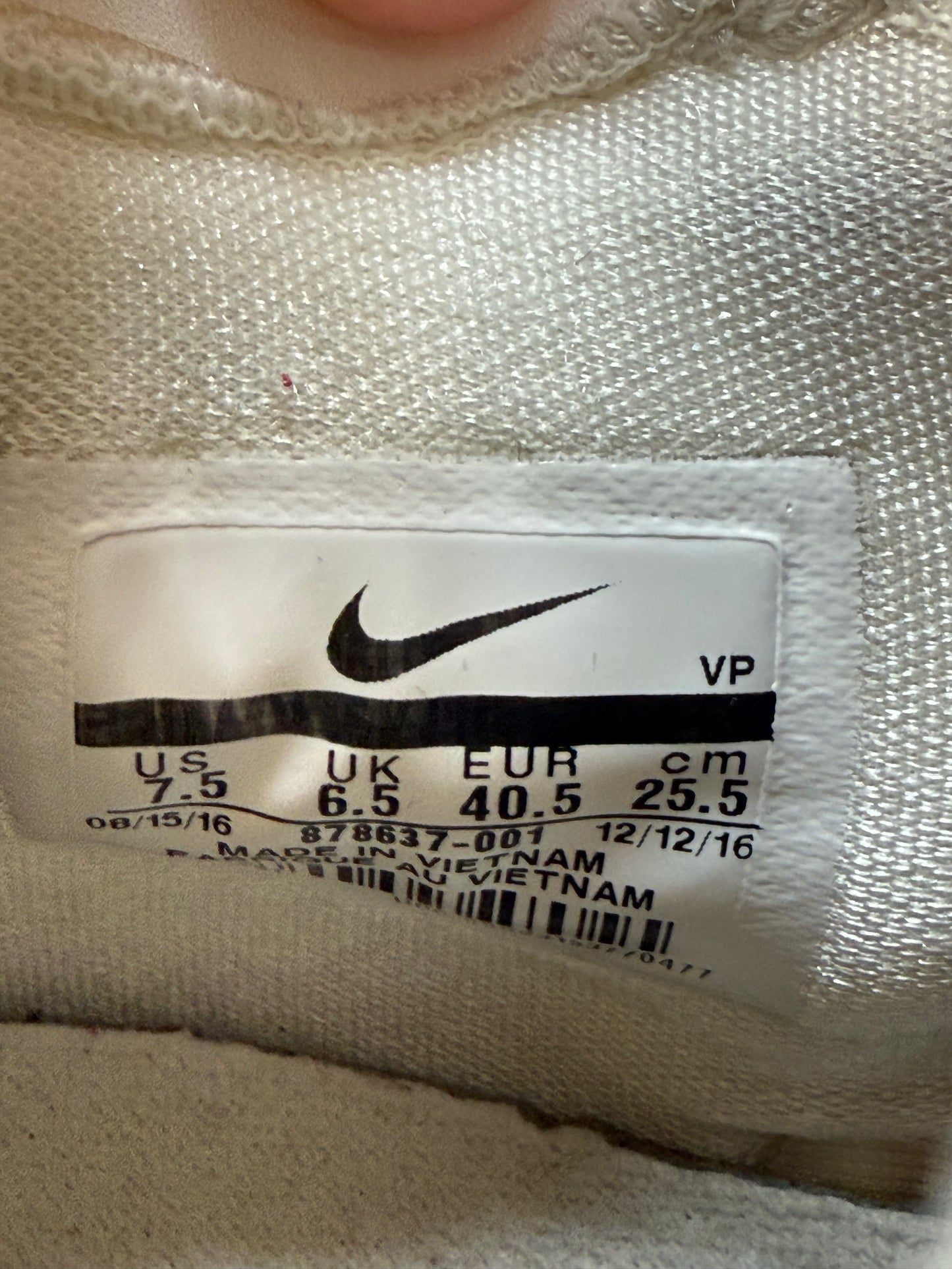 Nike KD 9 Elite Basketball Shoes (Mens 7.5/Womens 9)