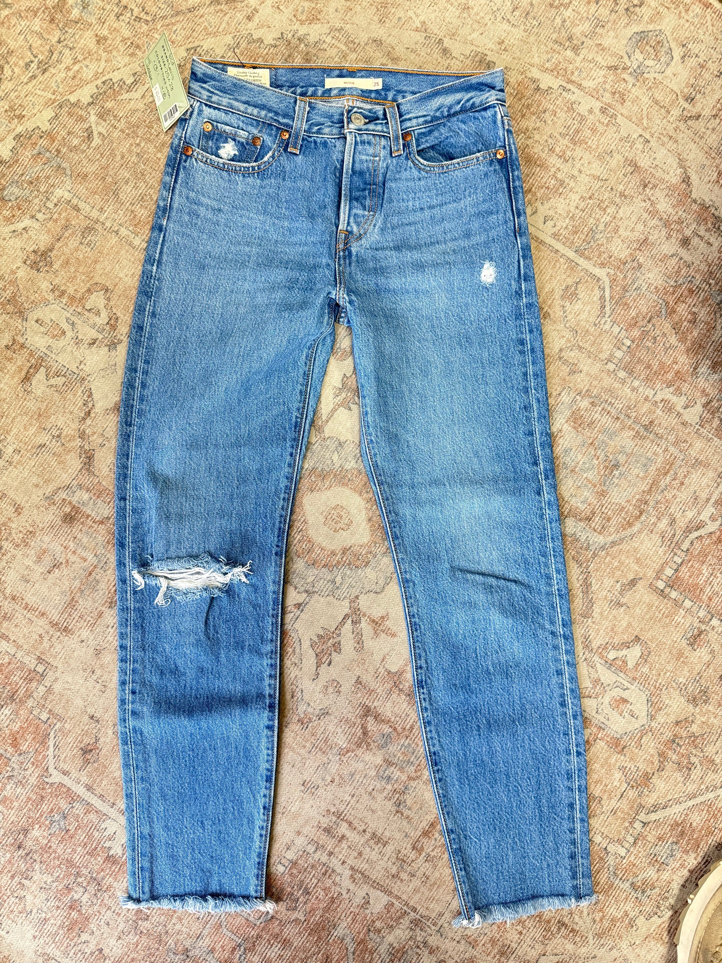 Levi’s Wedgie HR Jeans (25x28)