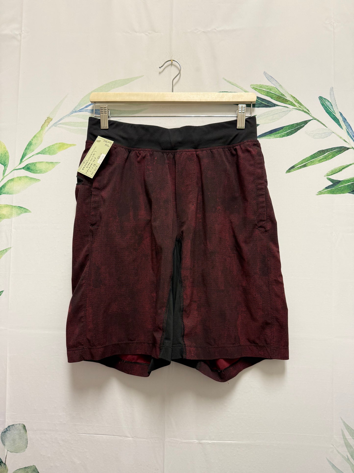 Lululemon THE Short Linerless 9” (M)