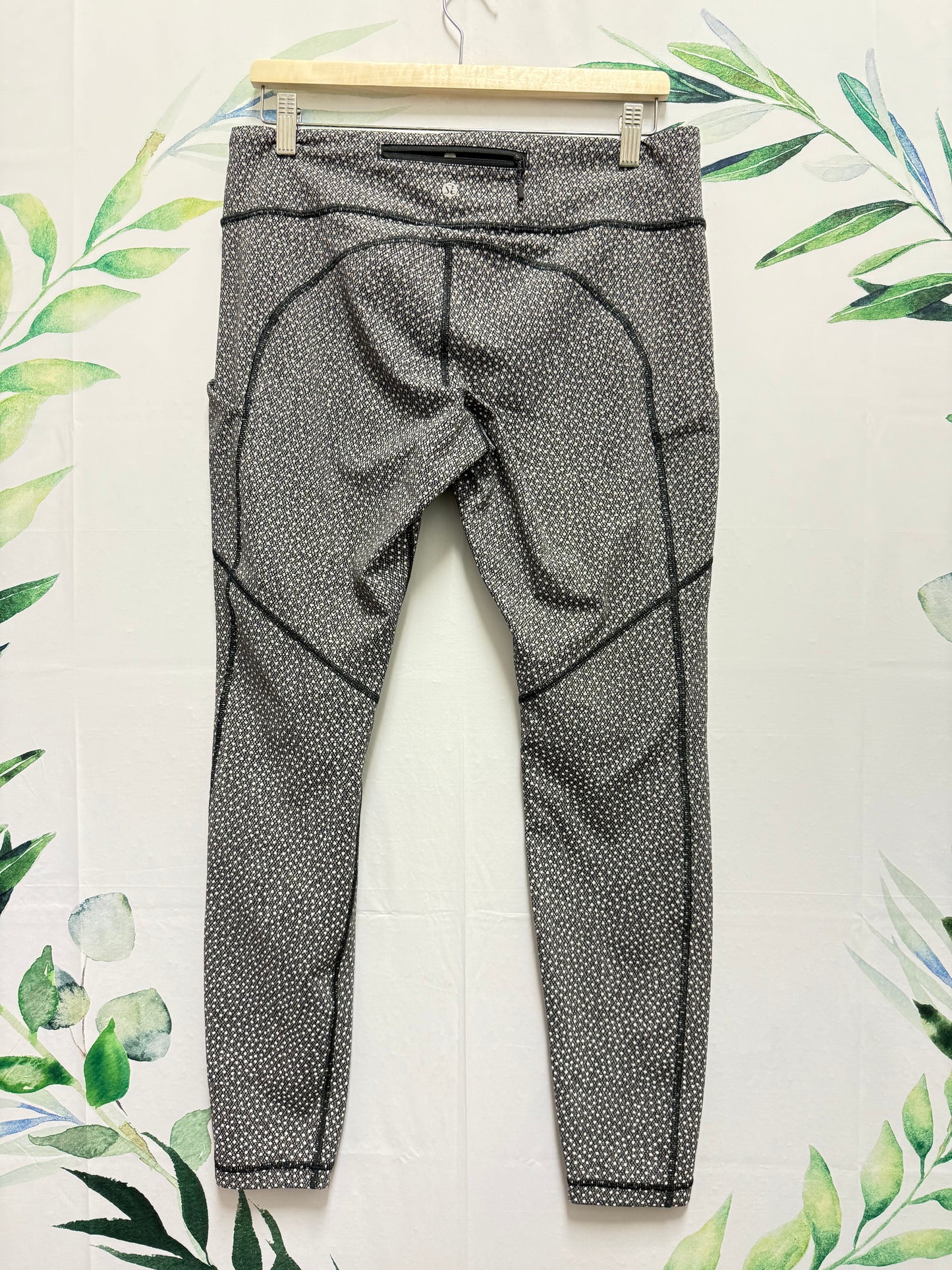 Lululemon Speed IV MR Tight Reflective 29” (10)