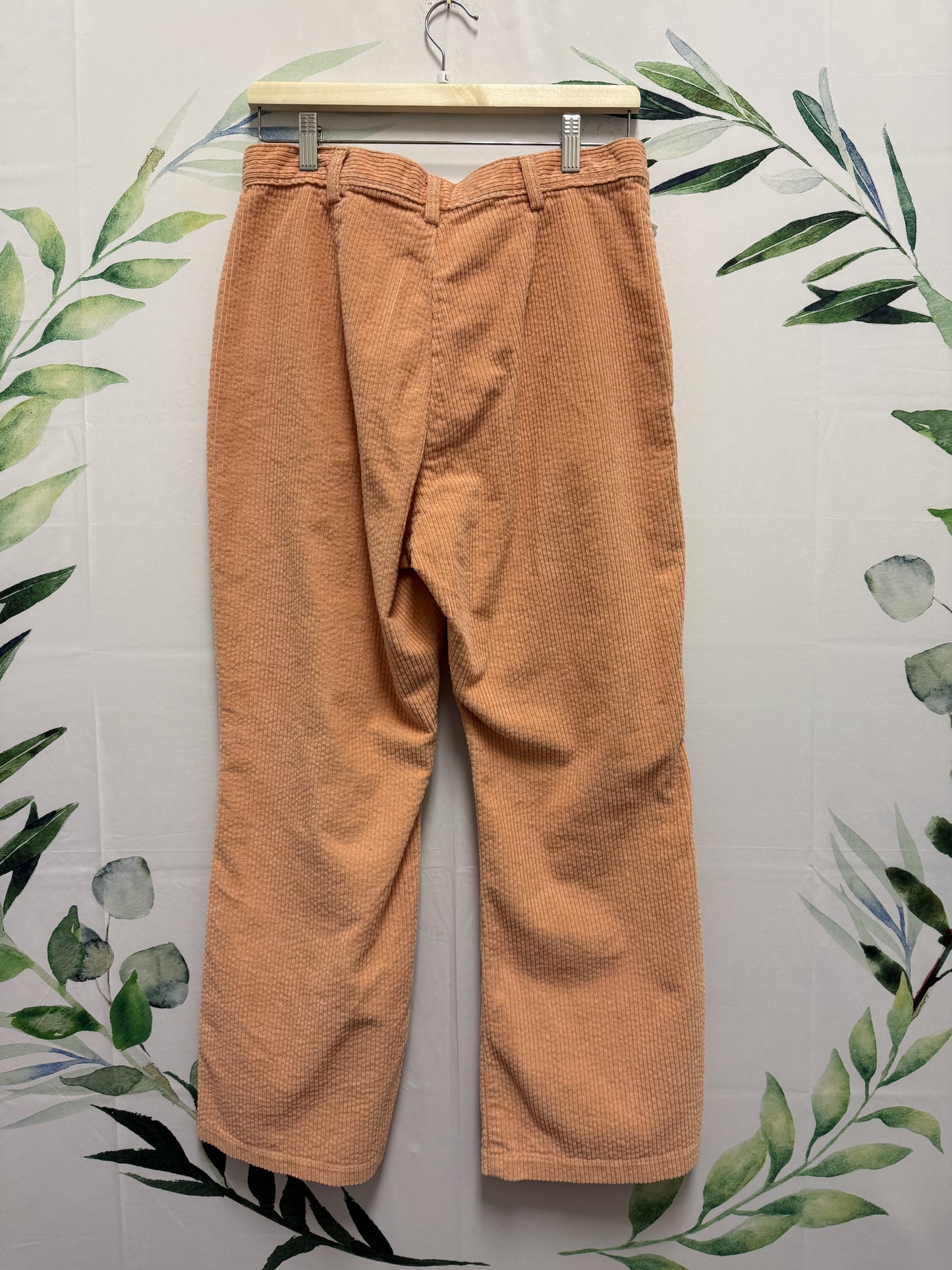 Levi Math Club Flare Cord (30)