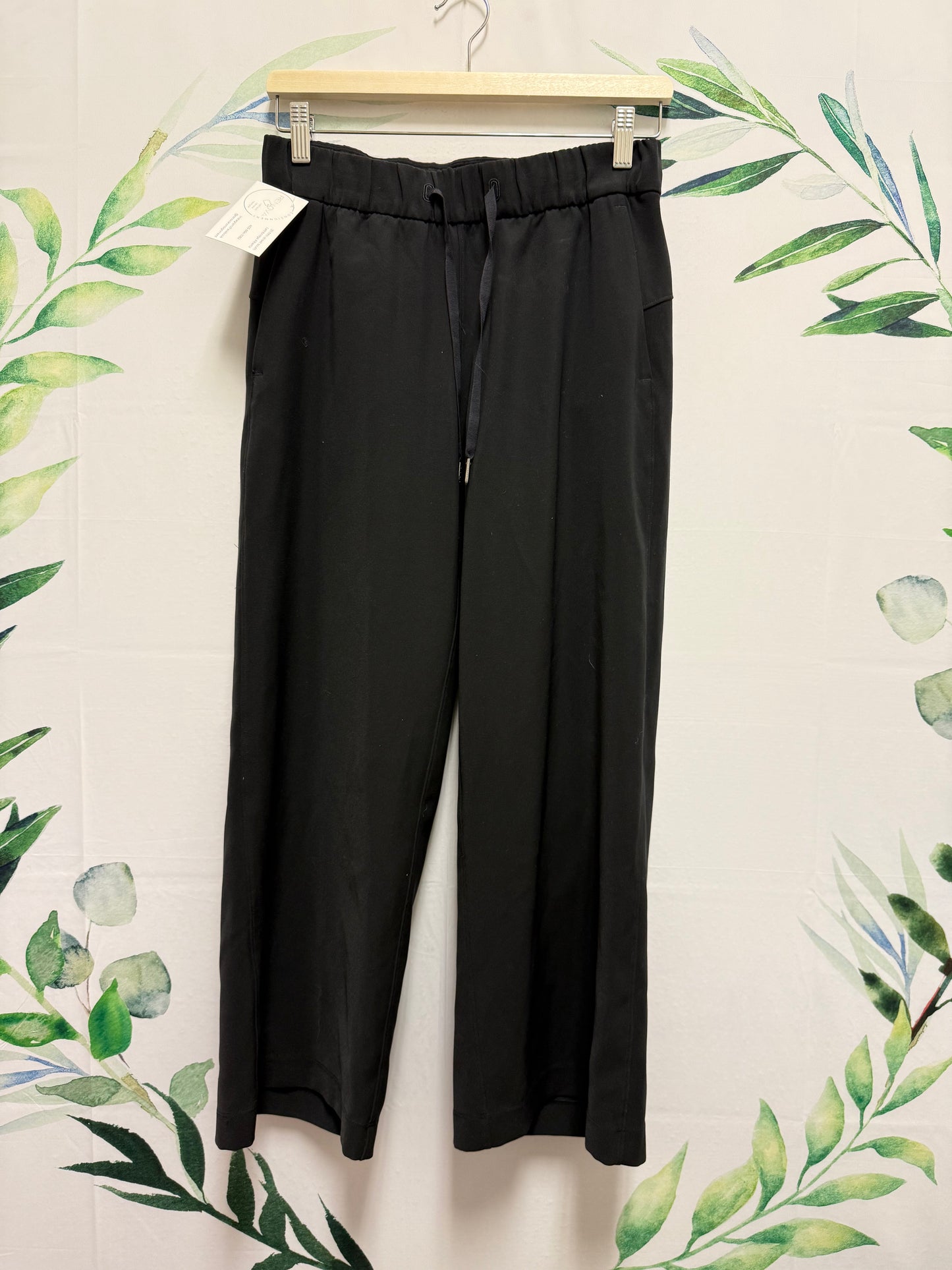 Lululemon On The Fly Wide Leg MR Pant 26” (4)