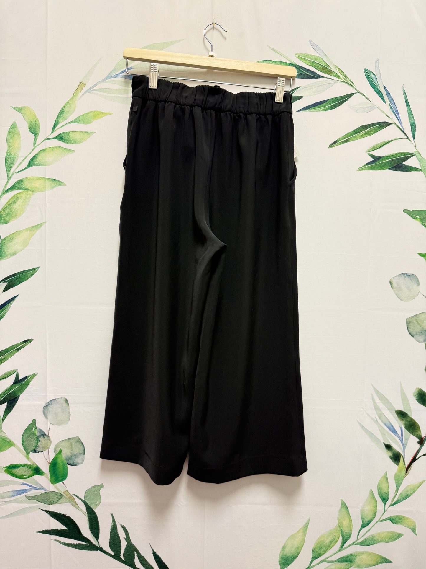 Lululemon Noir HR Crop 21” (6)