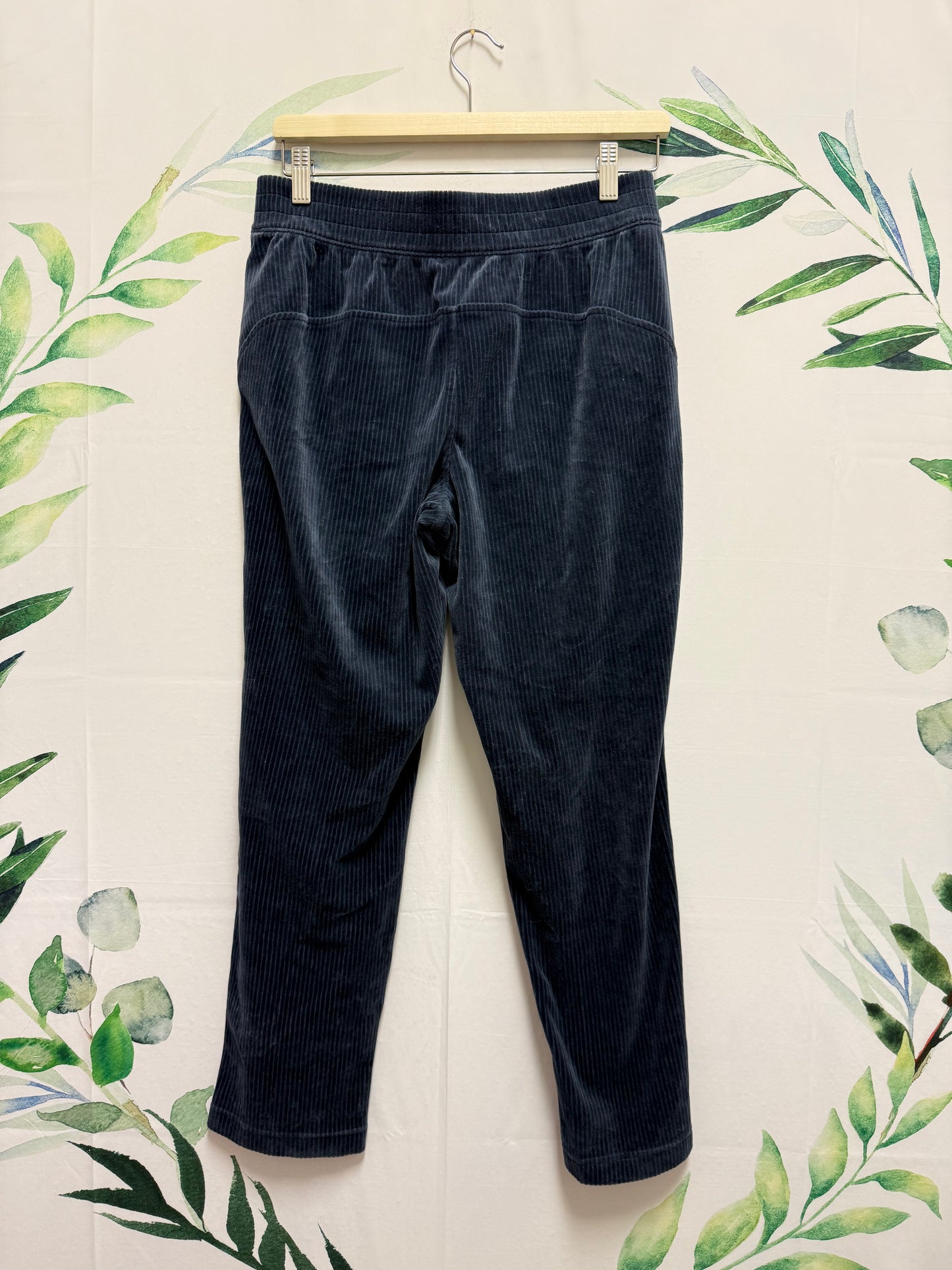 Lululemon Scuba Velvet Wide Leg MR Pant 27” (6)