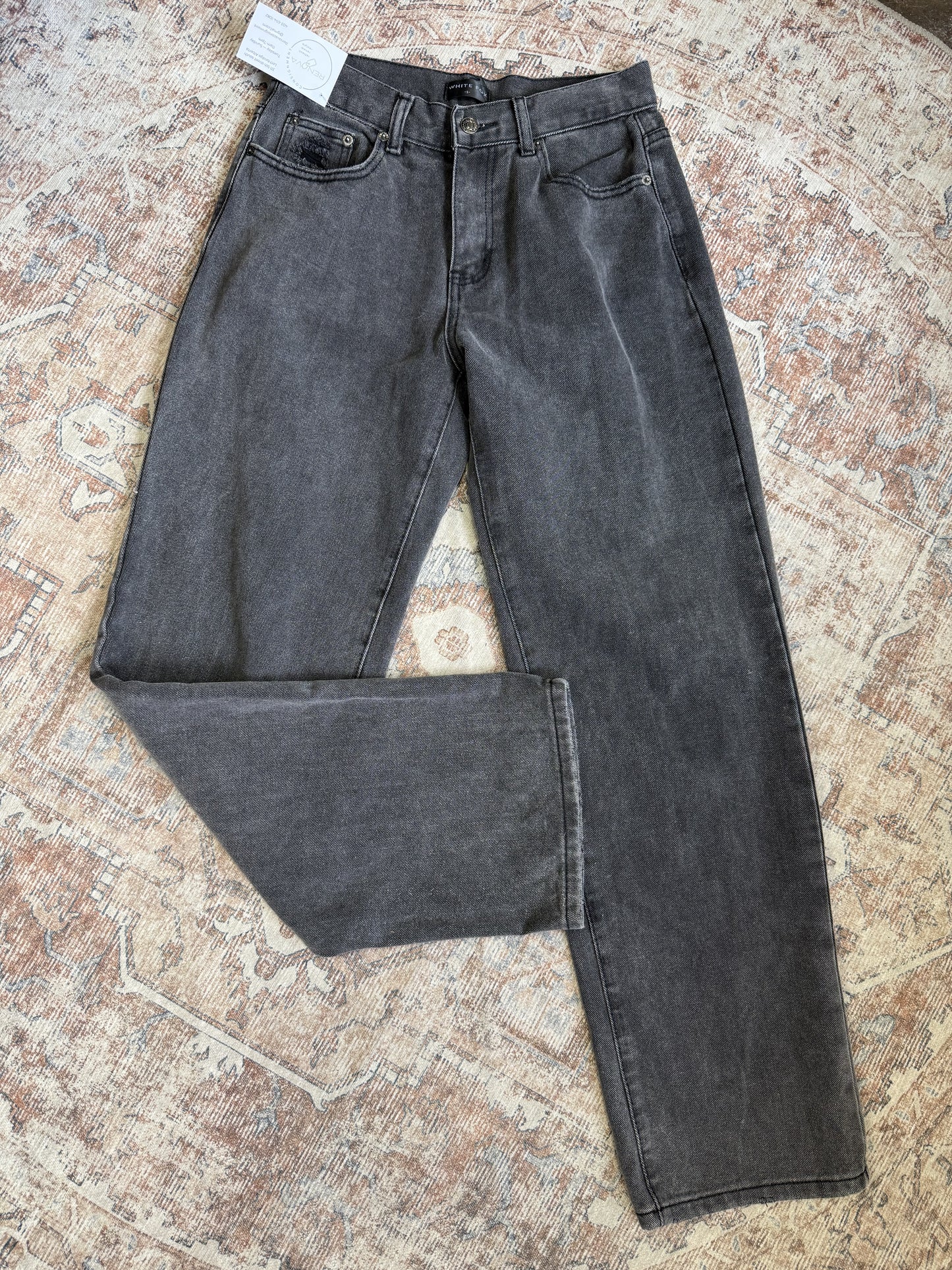 White Fox On Replay HR Straight Jeans (Small x 32”)