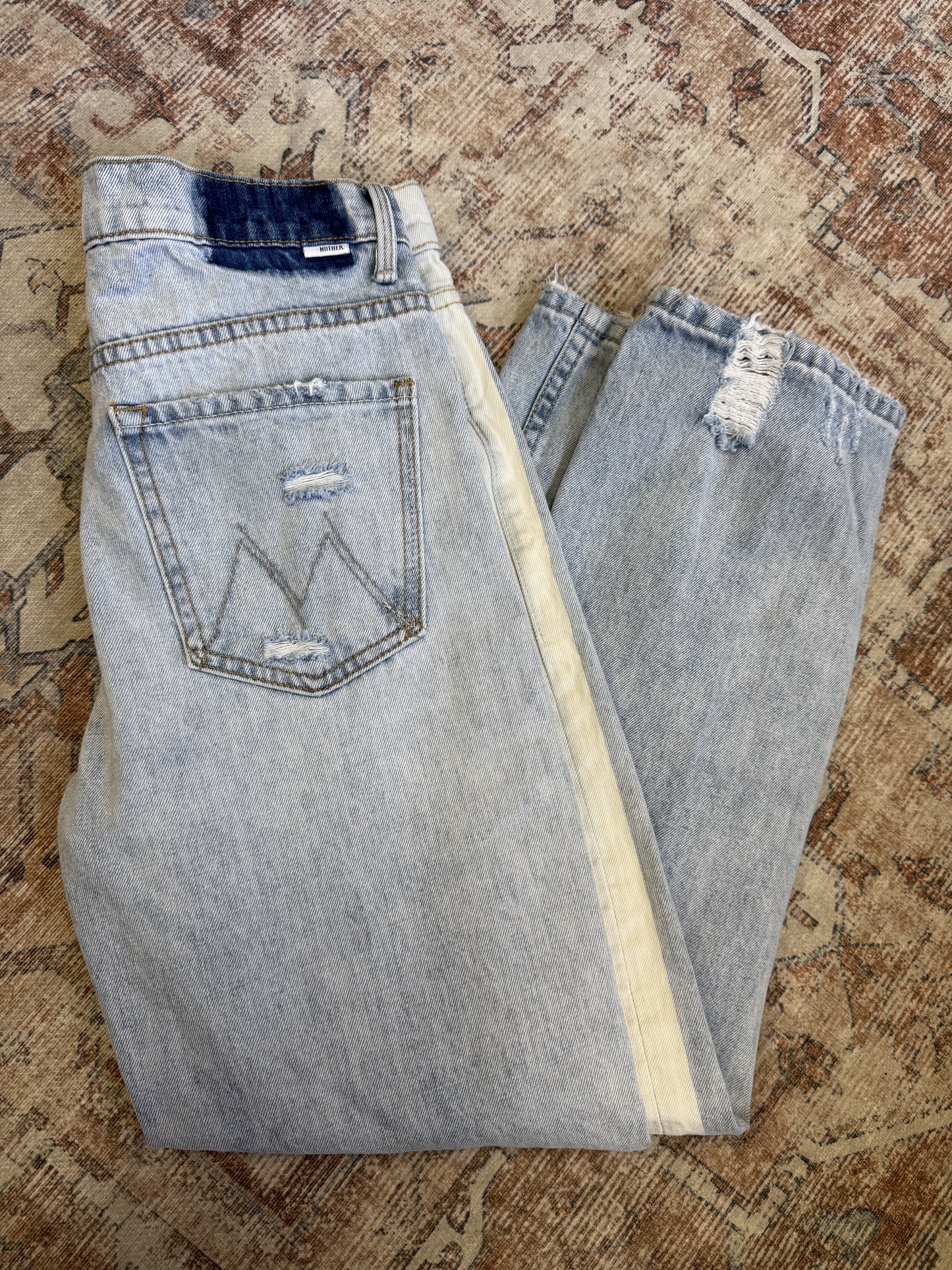 Mother Denim Insider Fray HR Jeans (25x26)