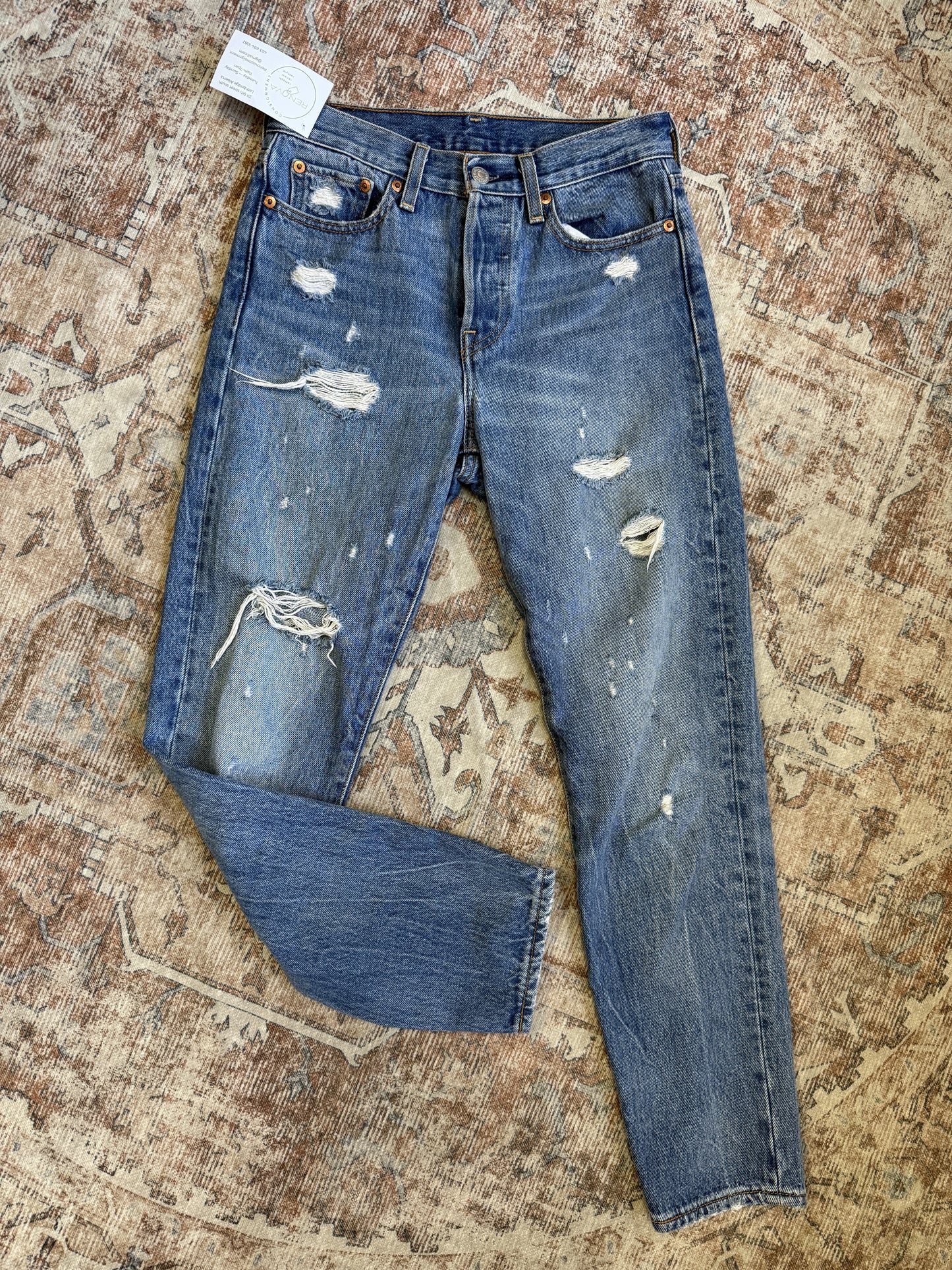 Levi 501 Ripped Jeans (25x28)
