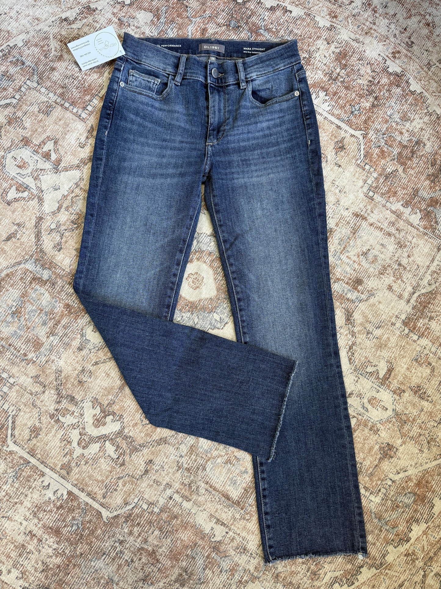 DL1961 Mara Straight MR Jeans (26x27)