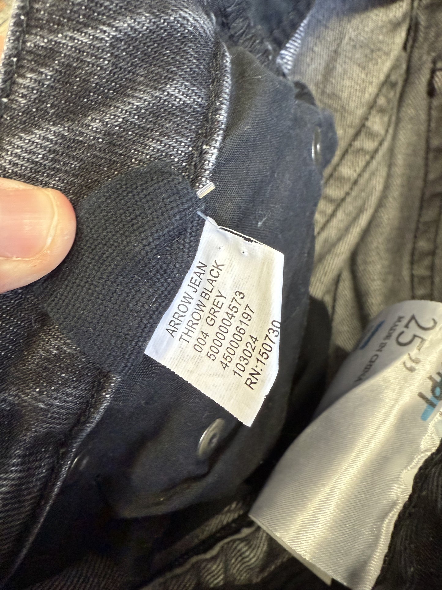 Tsubi Zipper Fly Jean (25x29)