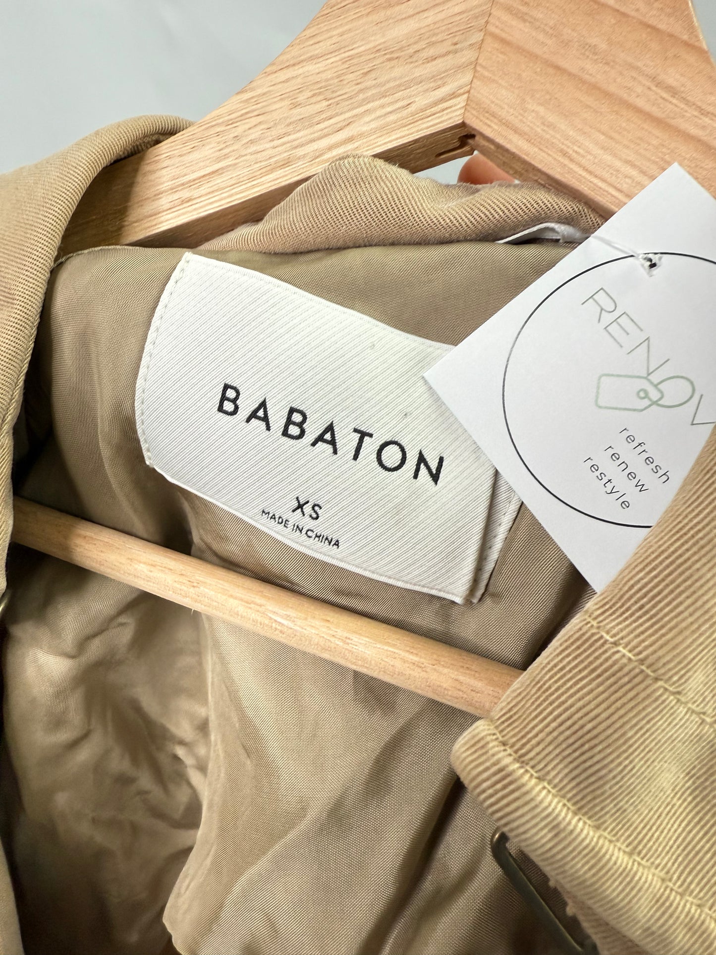 Aritzia Babaton Lawson Trench Coat (XS)