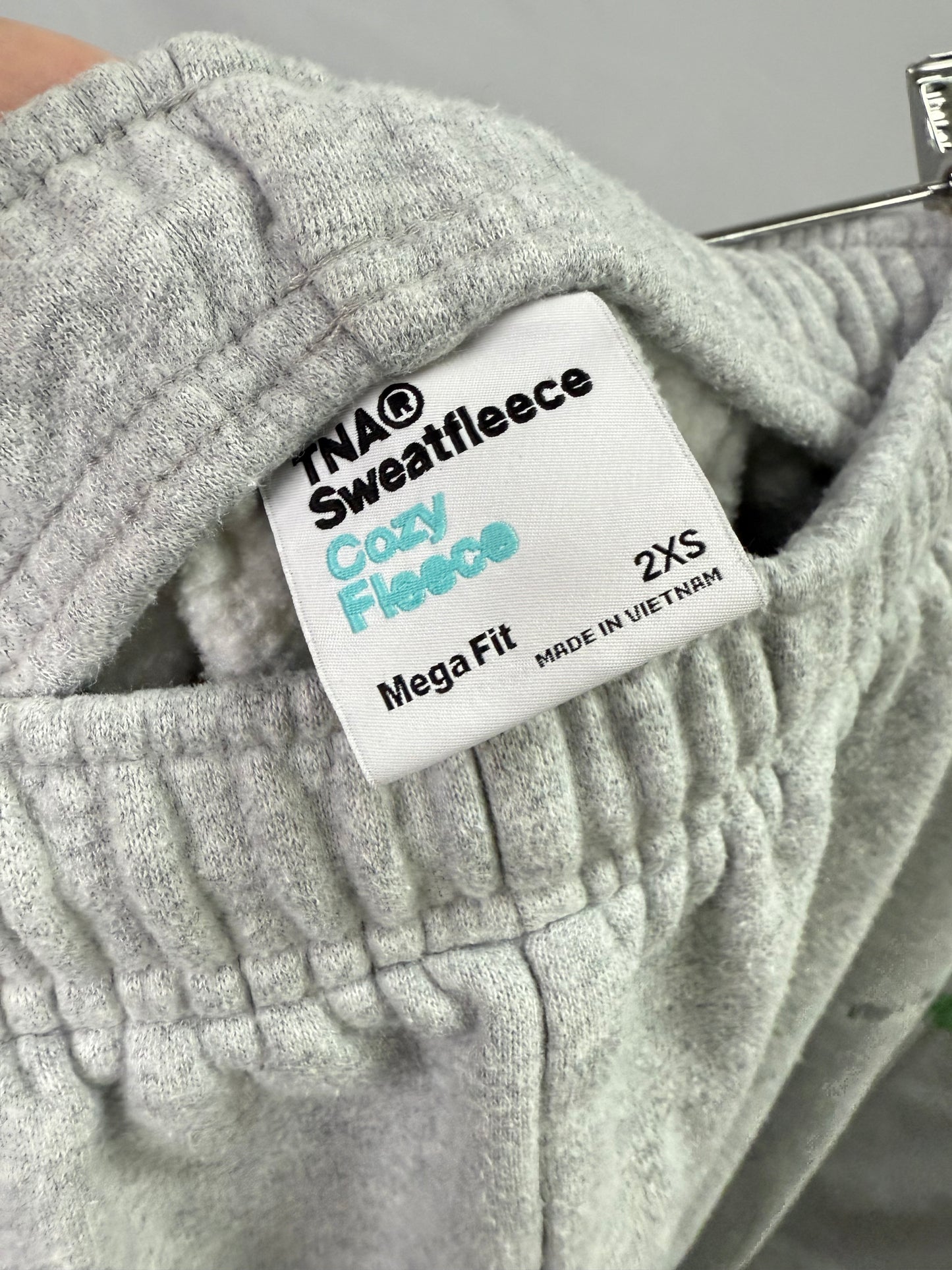 Aritzia TNA Sweatfleece Mega Jogger 26” (2XS)