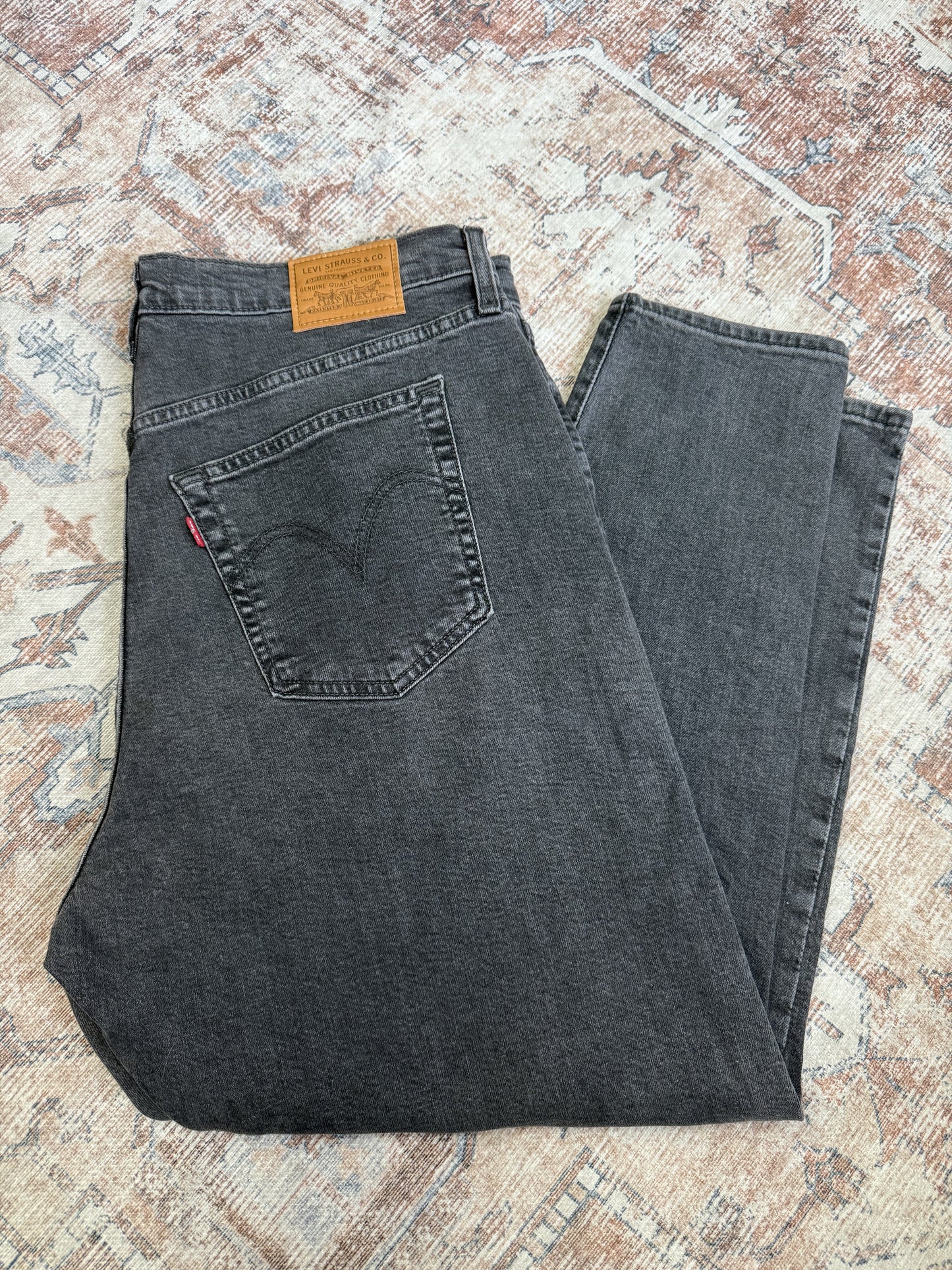 Levi Wedgie Skinny HR Jeans (16w x 27)