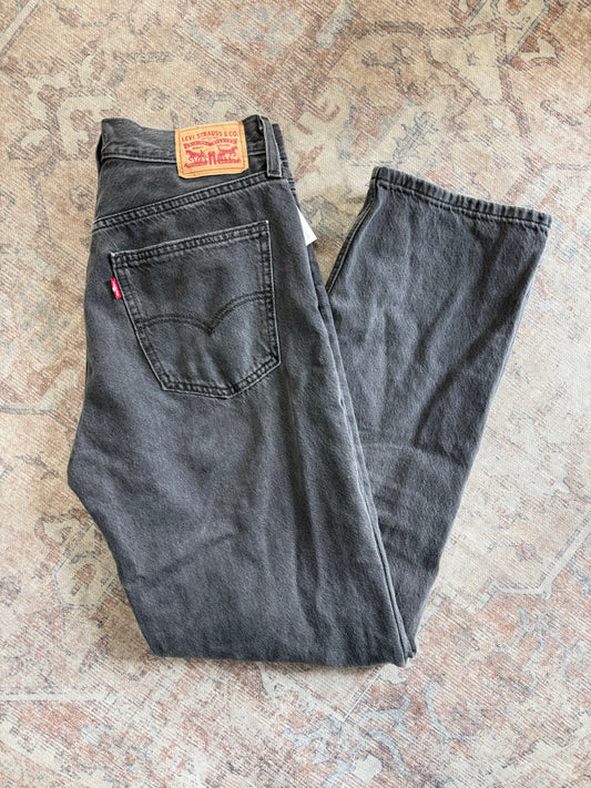 Levi’s Low Pro Straight Jeans (27x32)