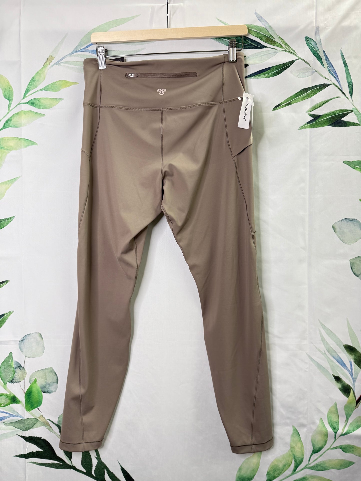 Aritzia TNA Path HR Tight 28” (L)