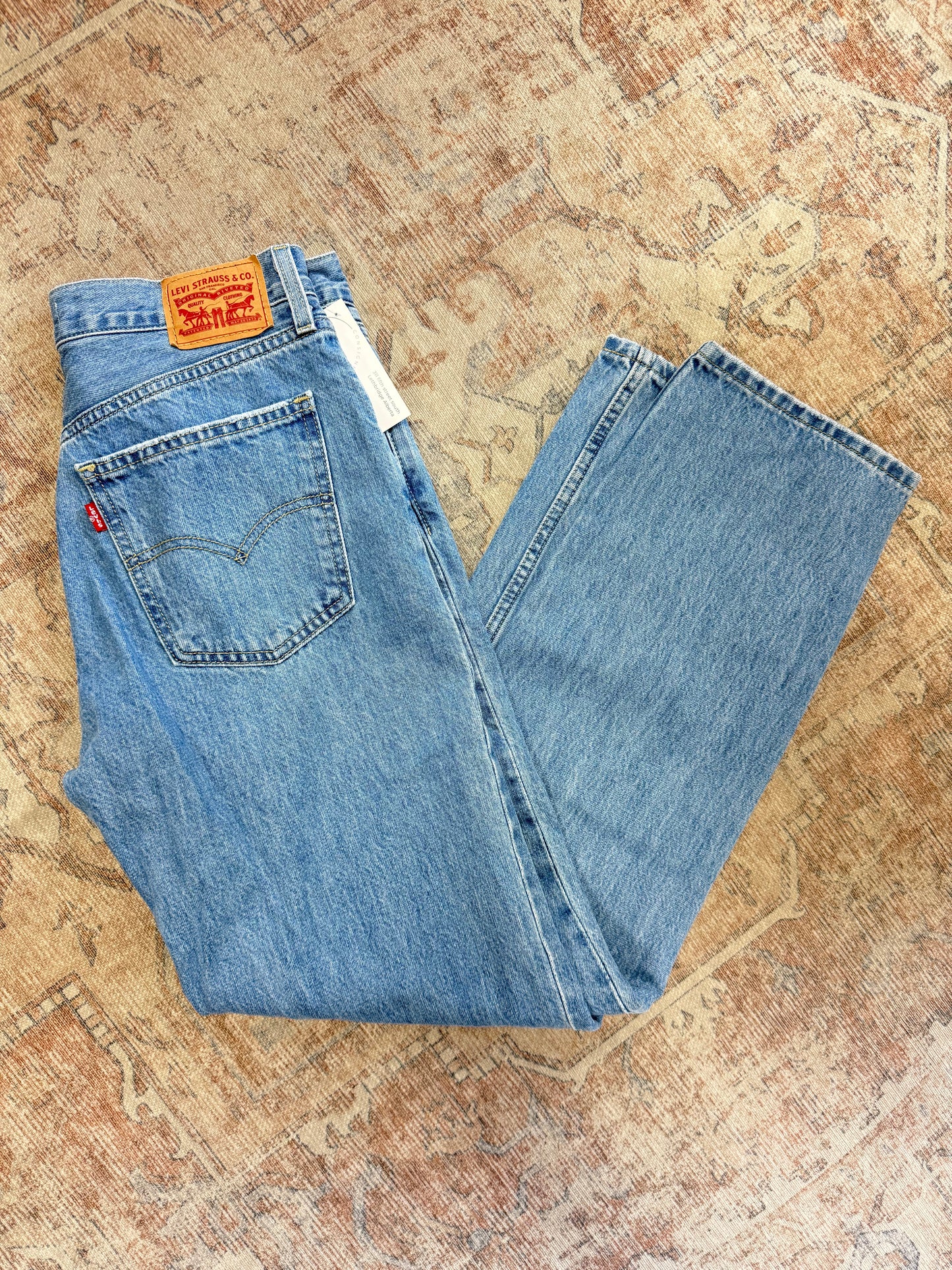 Levi’s Low Pro Straight Jeans (27x30)