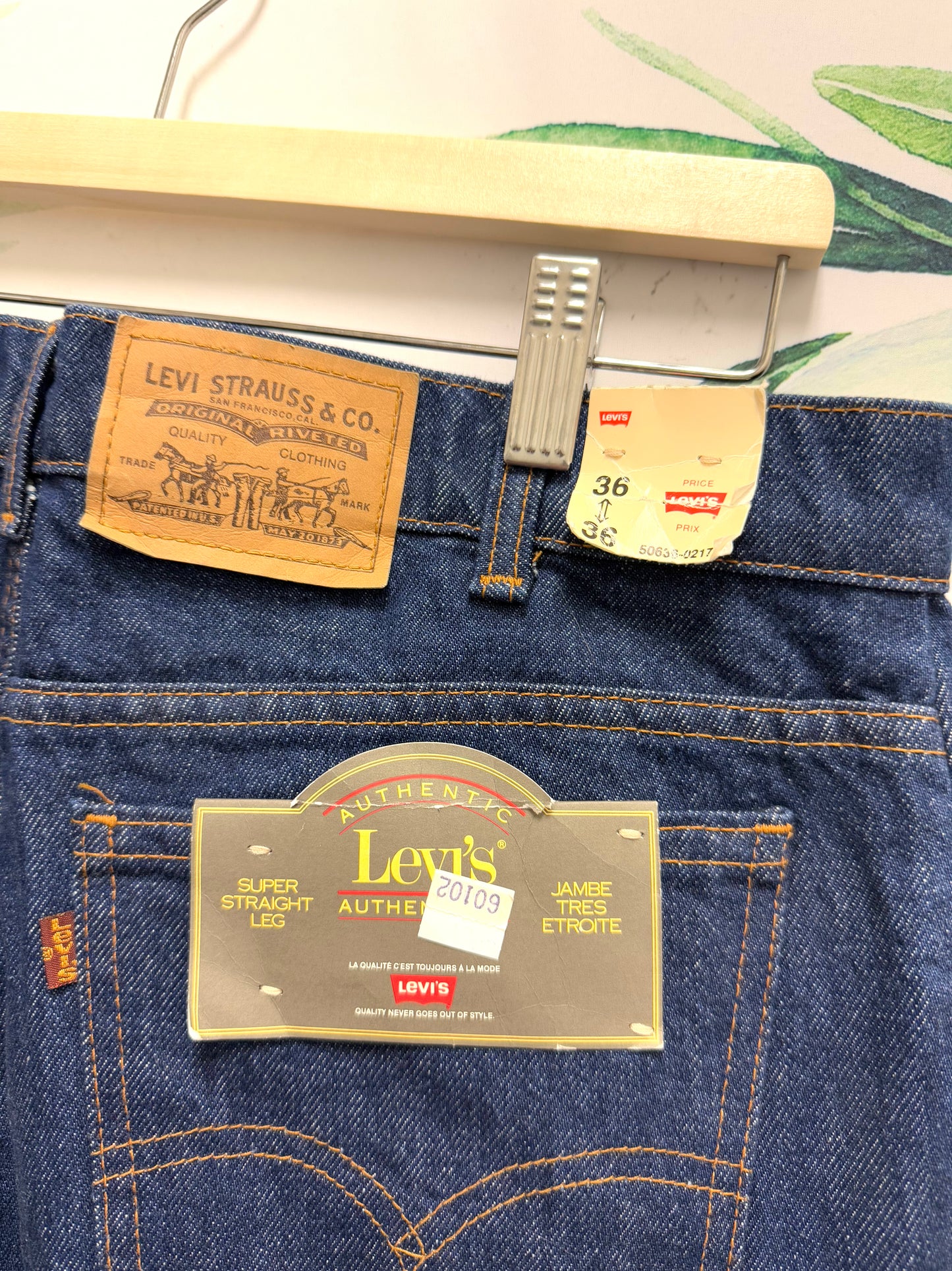 Levi ‘87 Vintage New Jeans (36x36)