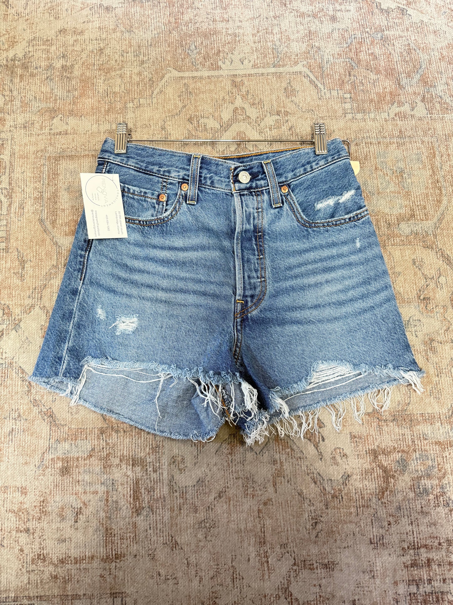 Levi’s Ribcage HR Shorts (27)