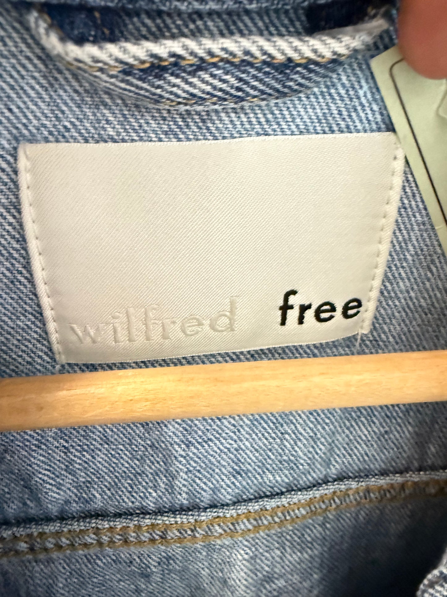 Aritzia Wilfred Denim Jacket (M)