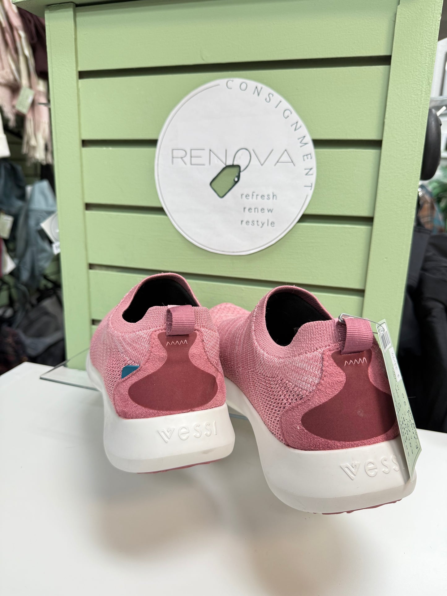 Vessi Everyday 2.0 Slip On Runners (Womens 10)