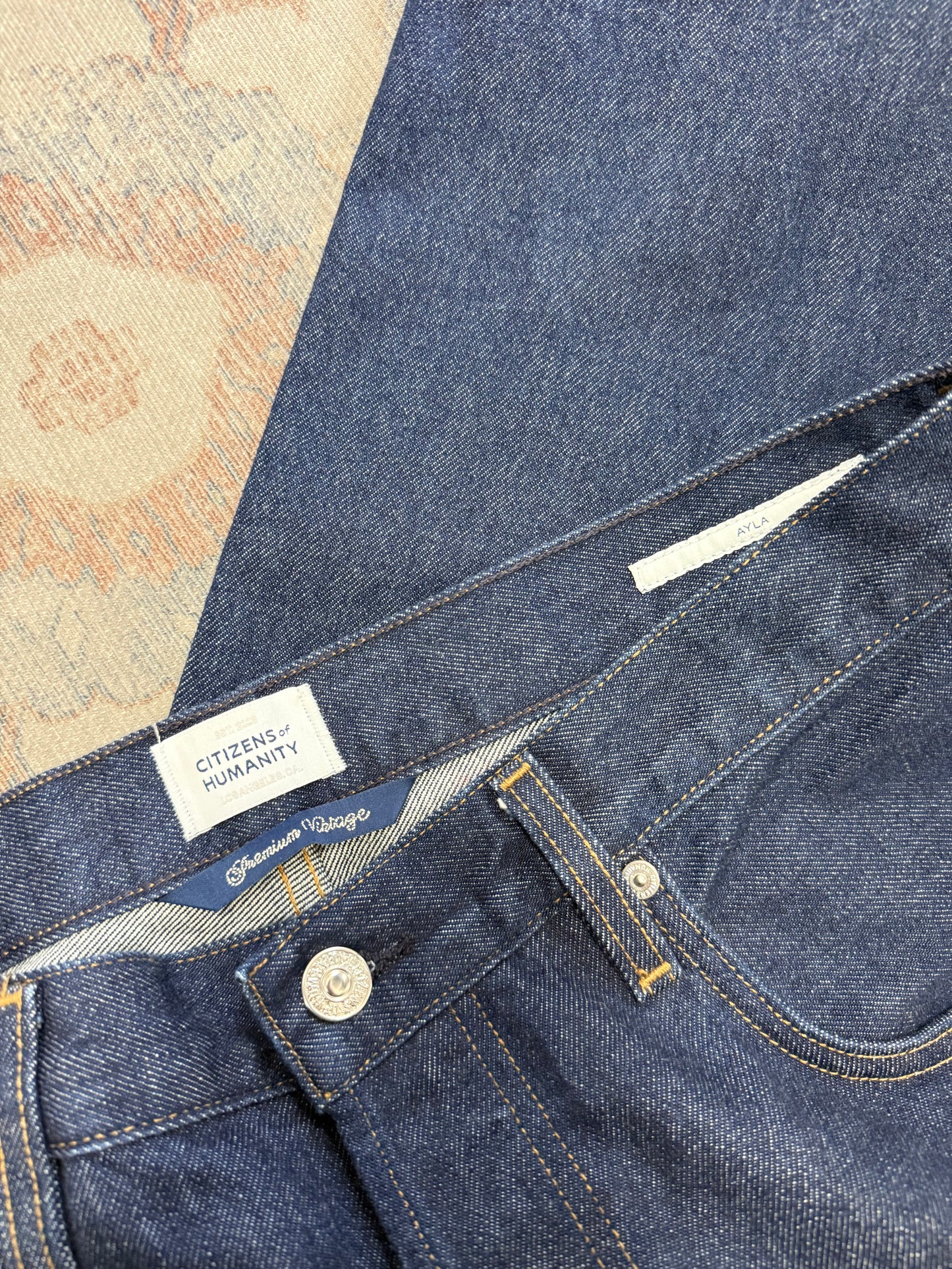 Citizens of Humanity Ayla Baggy Low Jeans (29x32)